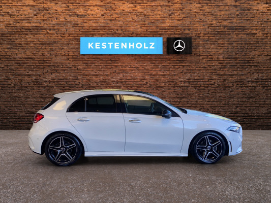 MERCEDES-BENZ A 200 AMG Line-image-2
