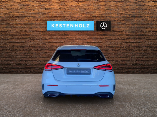 MERCEDES-BENZ A 200 AMG Line-image-5