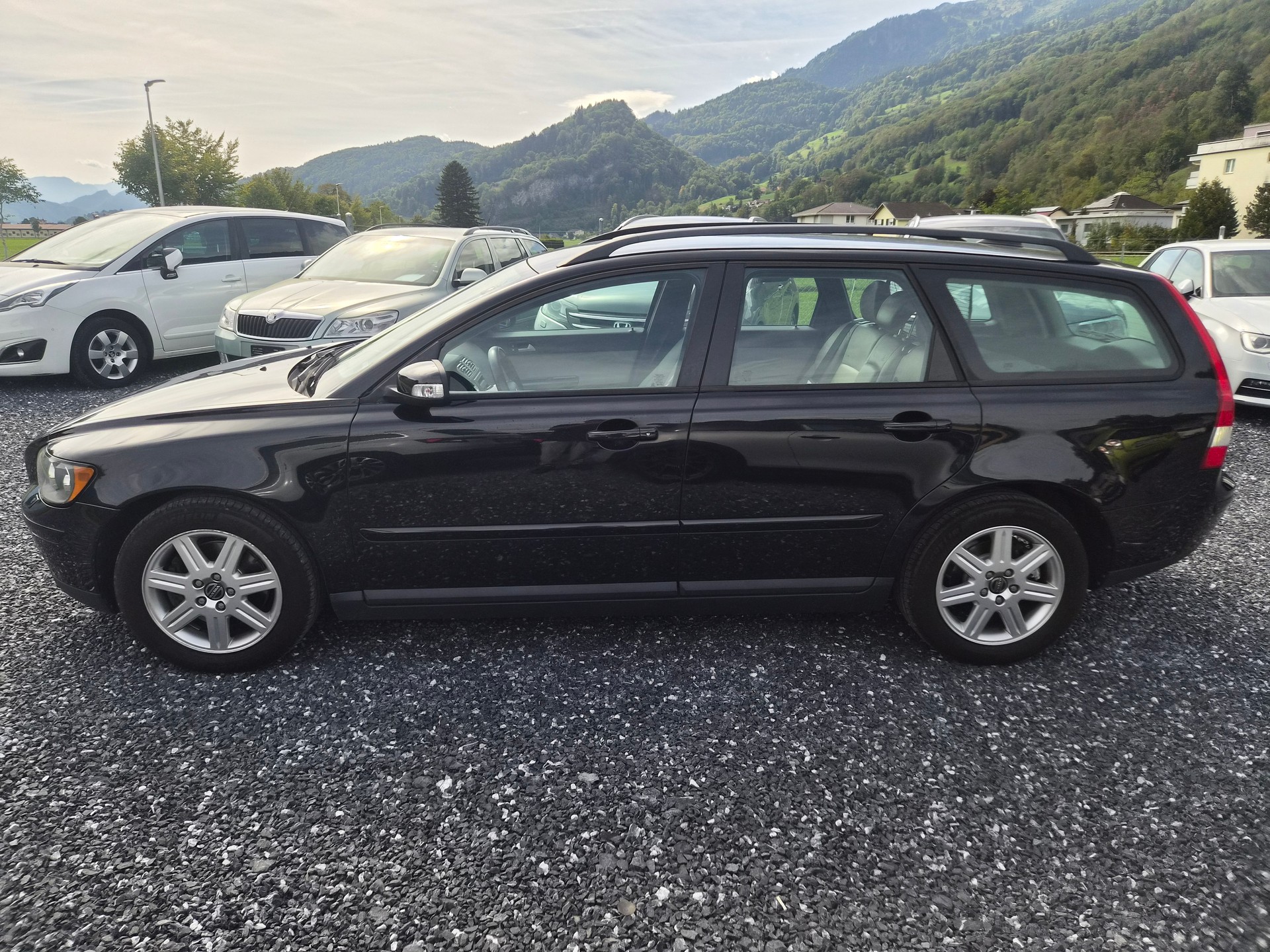 VOLVO V50 2.0D Summum-image-4
