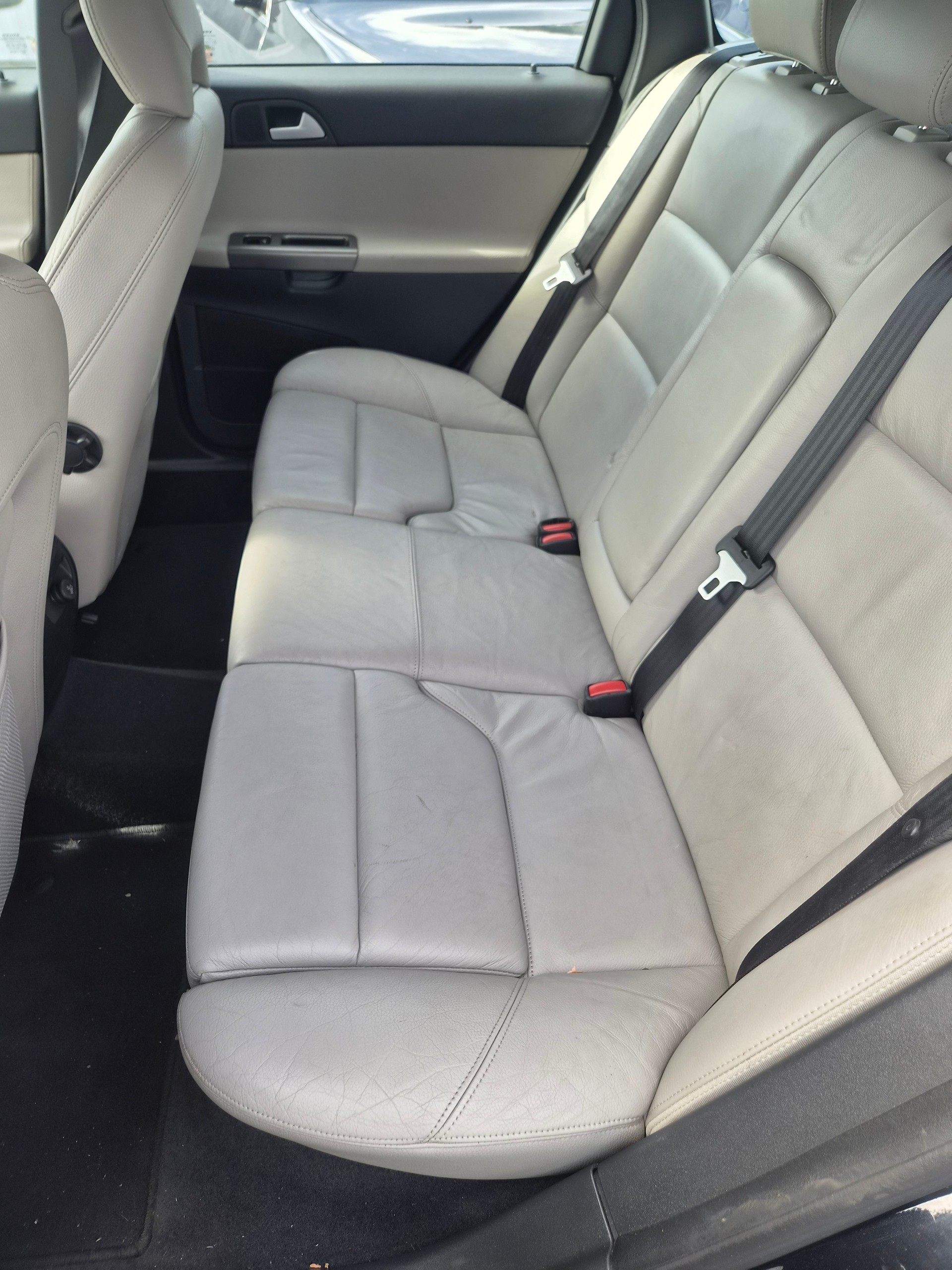 VOLVO V50 2.0D Summum-image-13