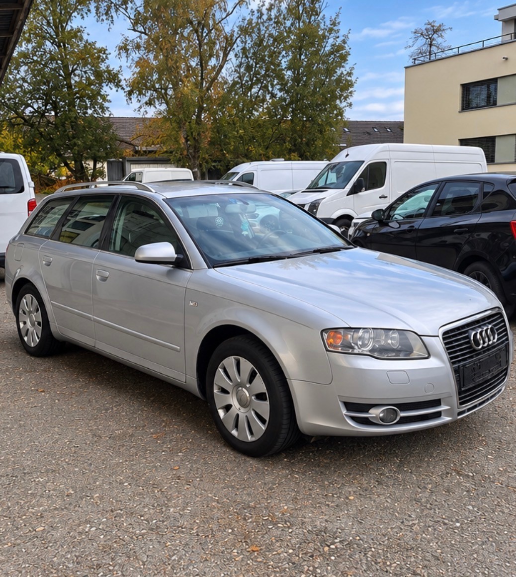 AUDI A4 Avant 2.0 TDI-image-1