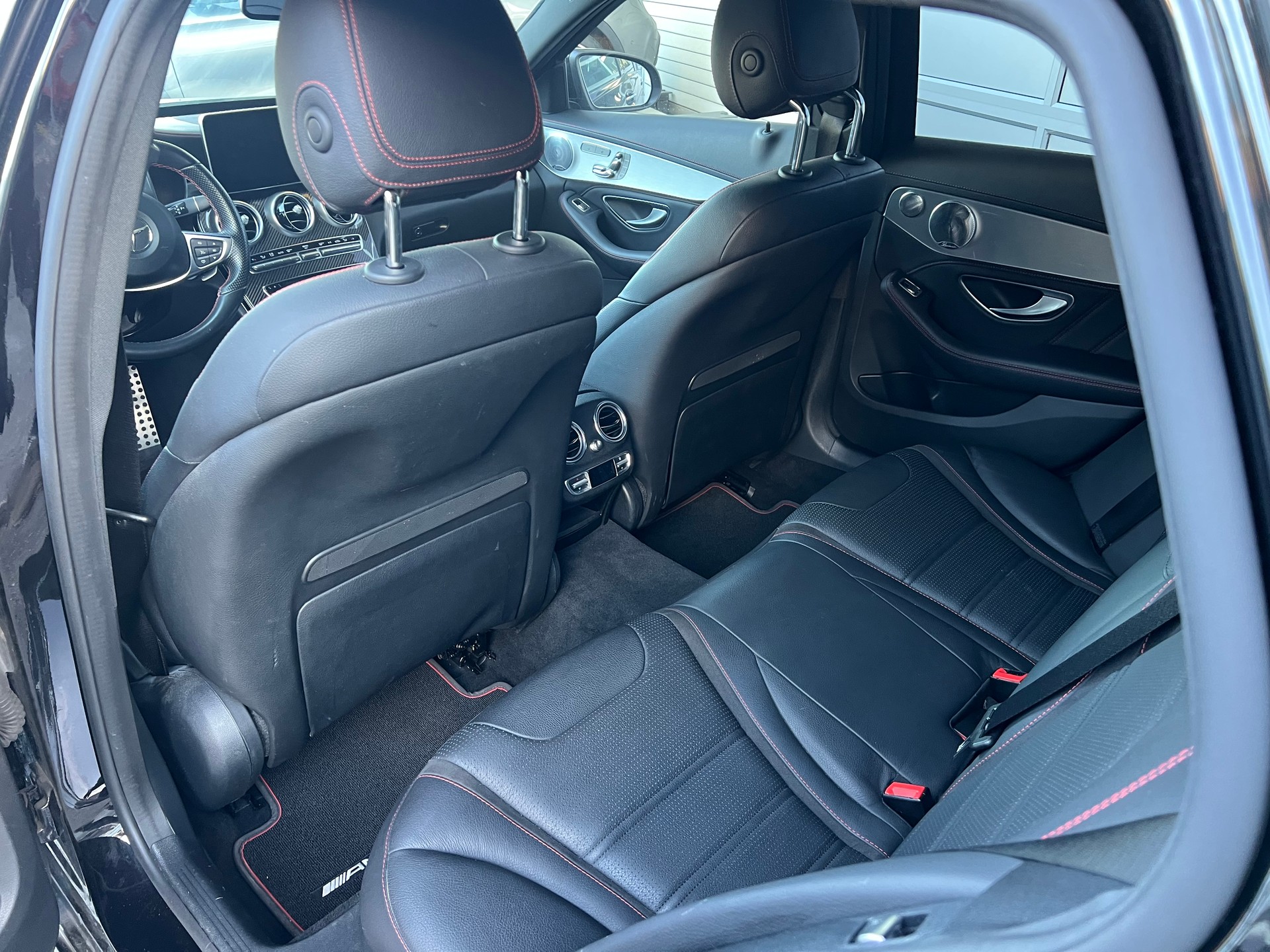 MERCEDES-BENZ C 43 AMG 4Matic 9G-Tronic-image-13