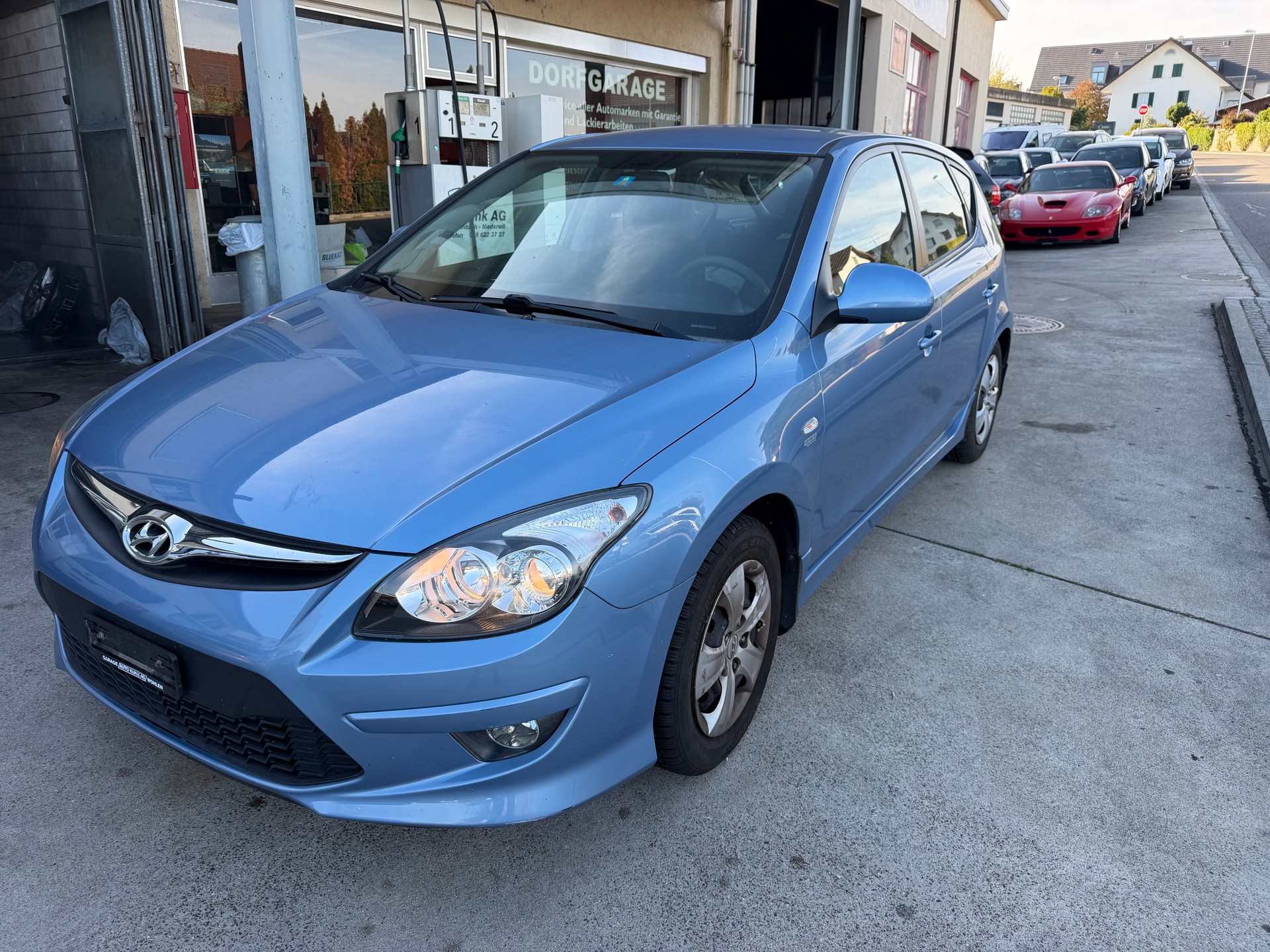 HYUNDAI i30 1.6 Style Automatic-image-1