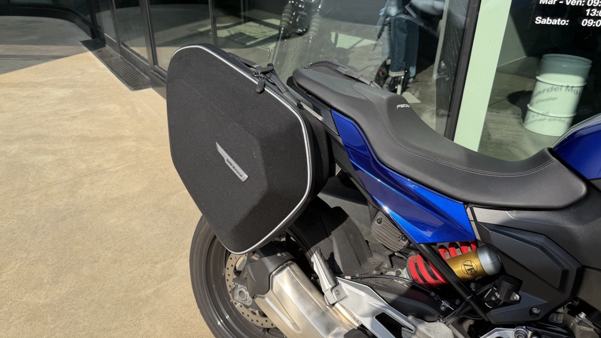 BMW F 900 R A2-image-4