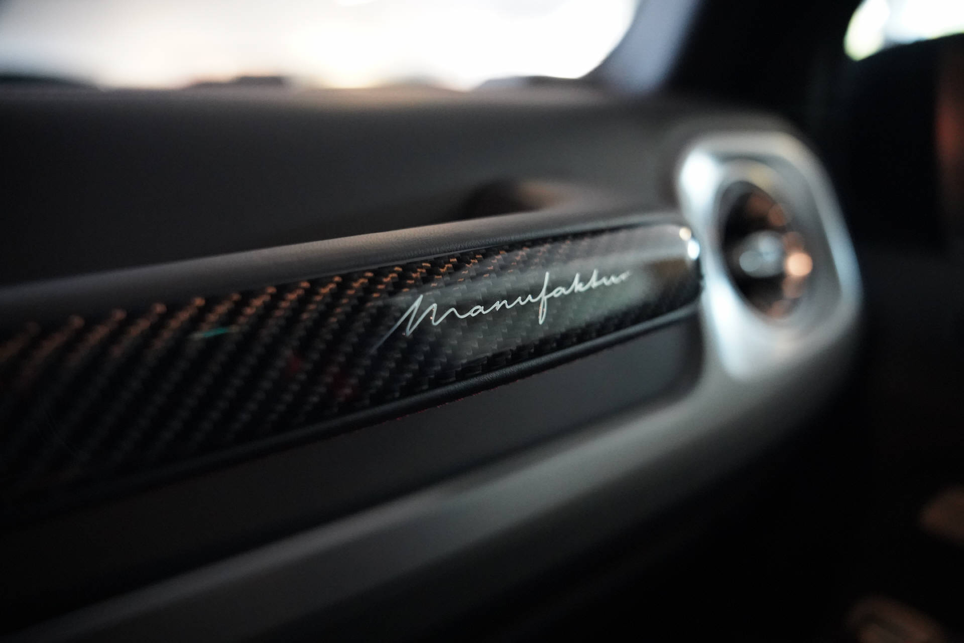 MERCEDES-BENZ G 63 AMG Manufaktur-image-15