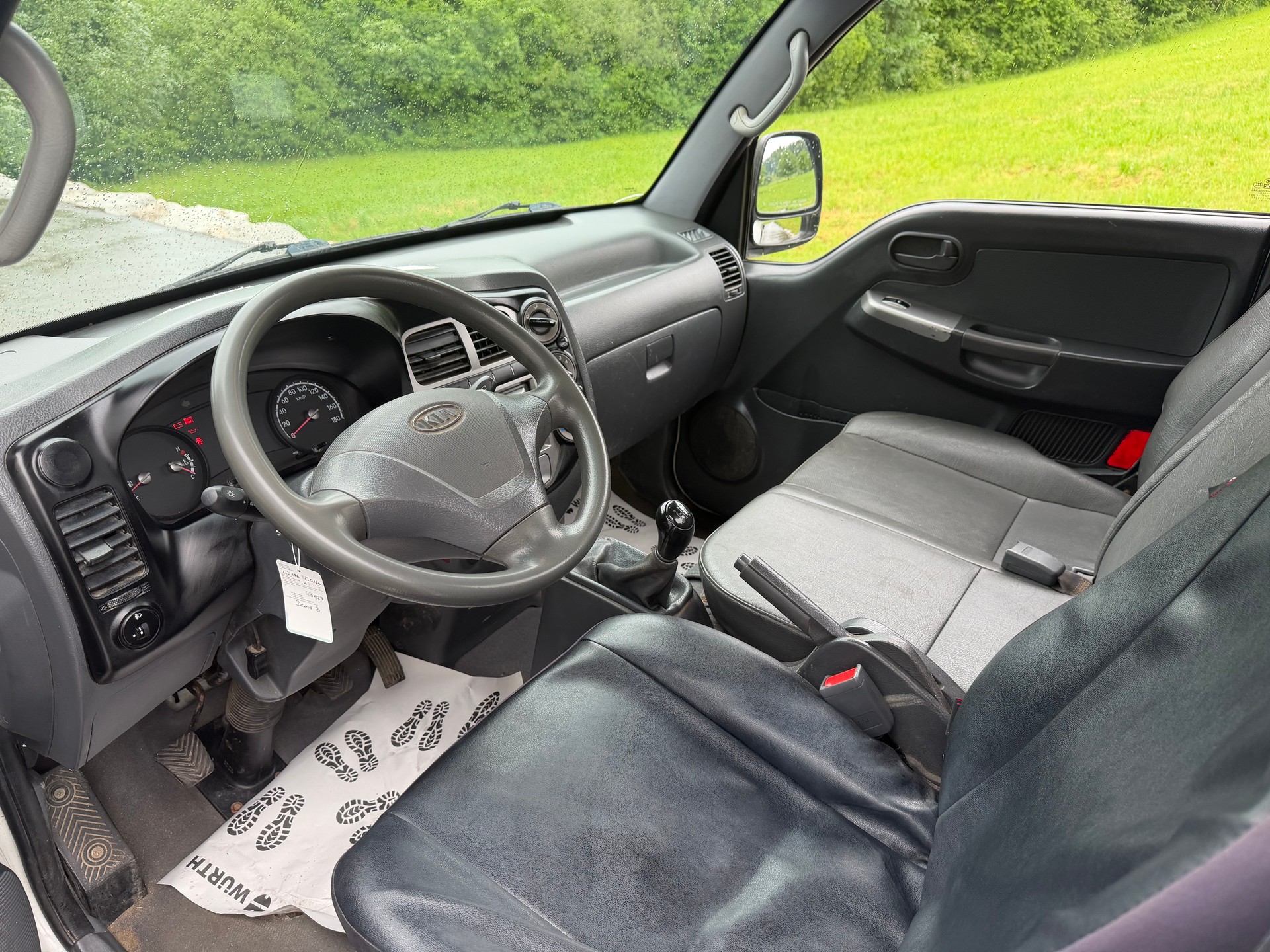 KIA K2900 CRDi-image-6