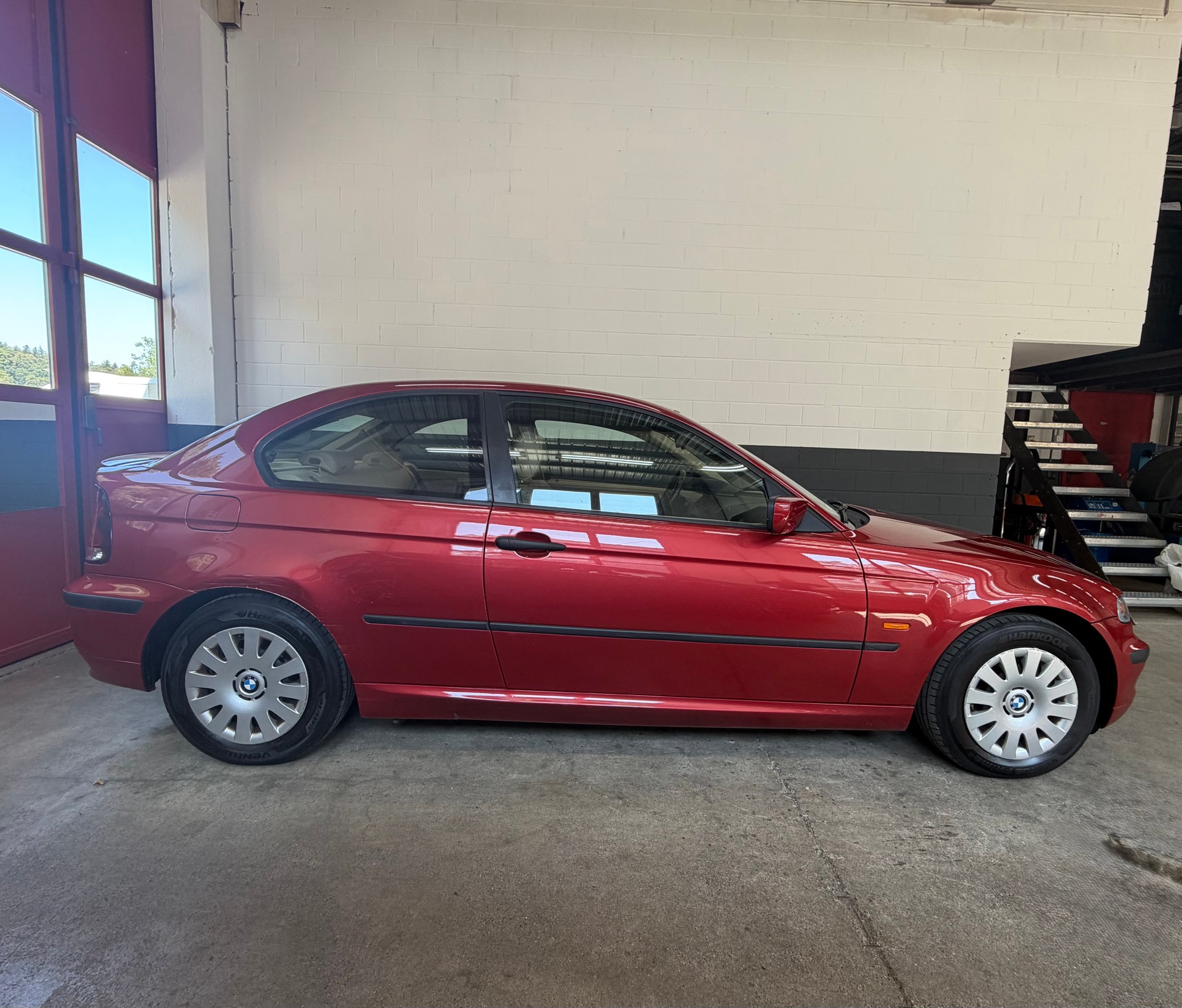 BMW 316 ti Compact Automat //NEU AB MFK!-image-2