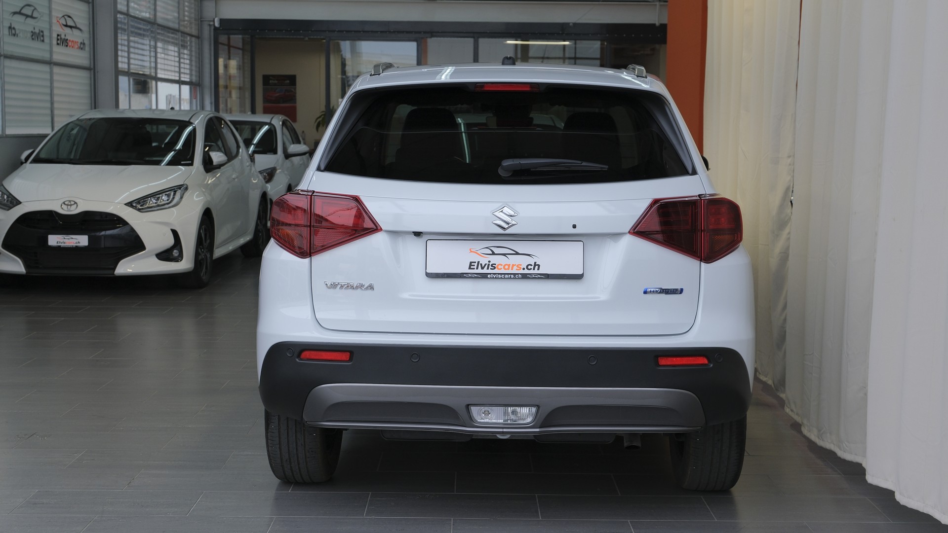 SUZUKI Vitara 1.4 Boosterjet Compact Top 4x4 Hybrid Automatic-image-11