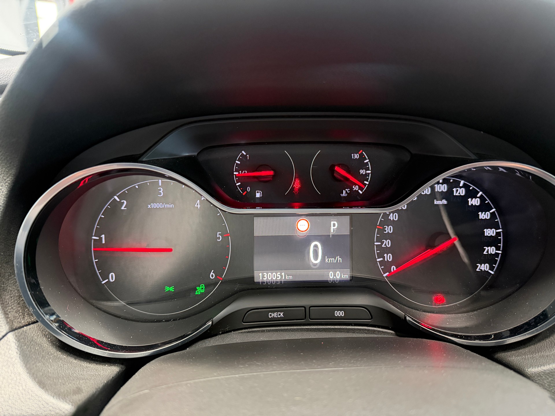 OPEL Grandland X 1.6CDTi Ultimate Automatik-image-13