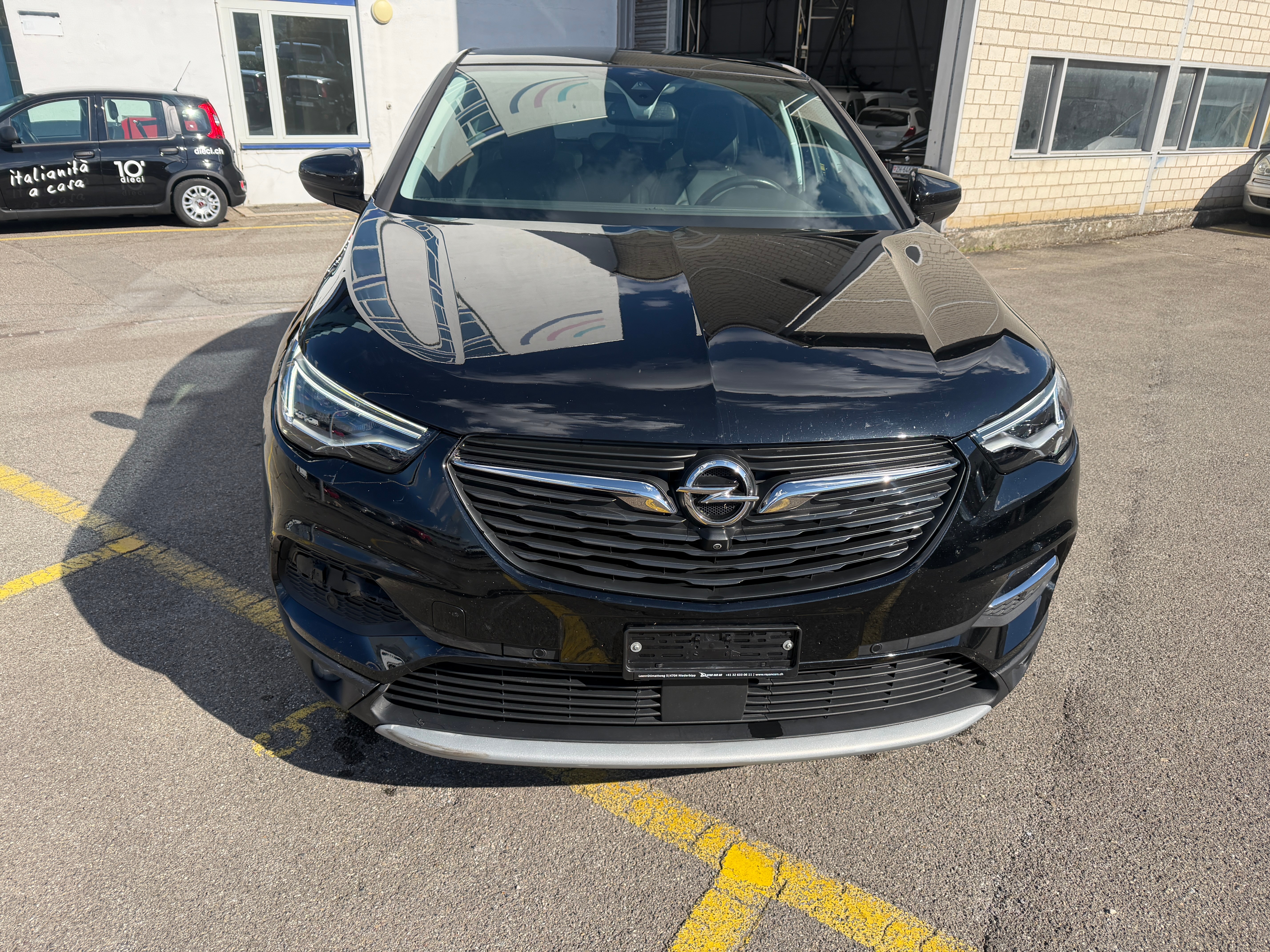 Car photo