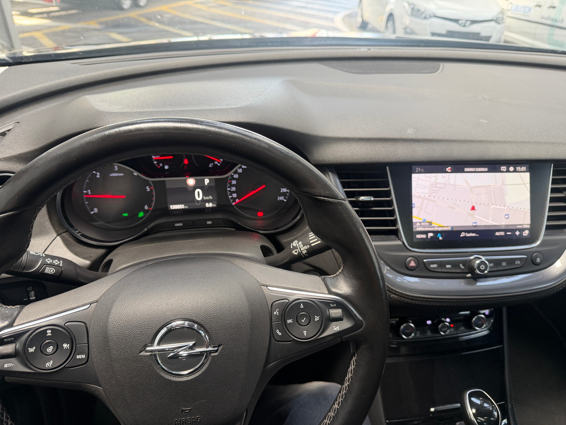 OPEL Grandland X 1.6CDTi Ultimate Automatik-image-14