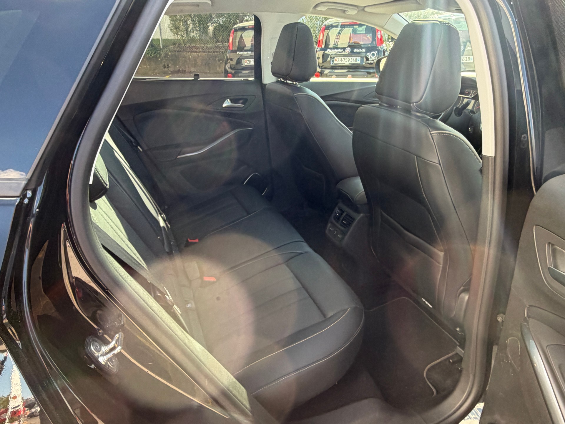 OPEL Grandland X 1.6CDTi Ultimate Automatik-image-6