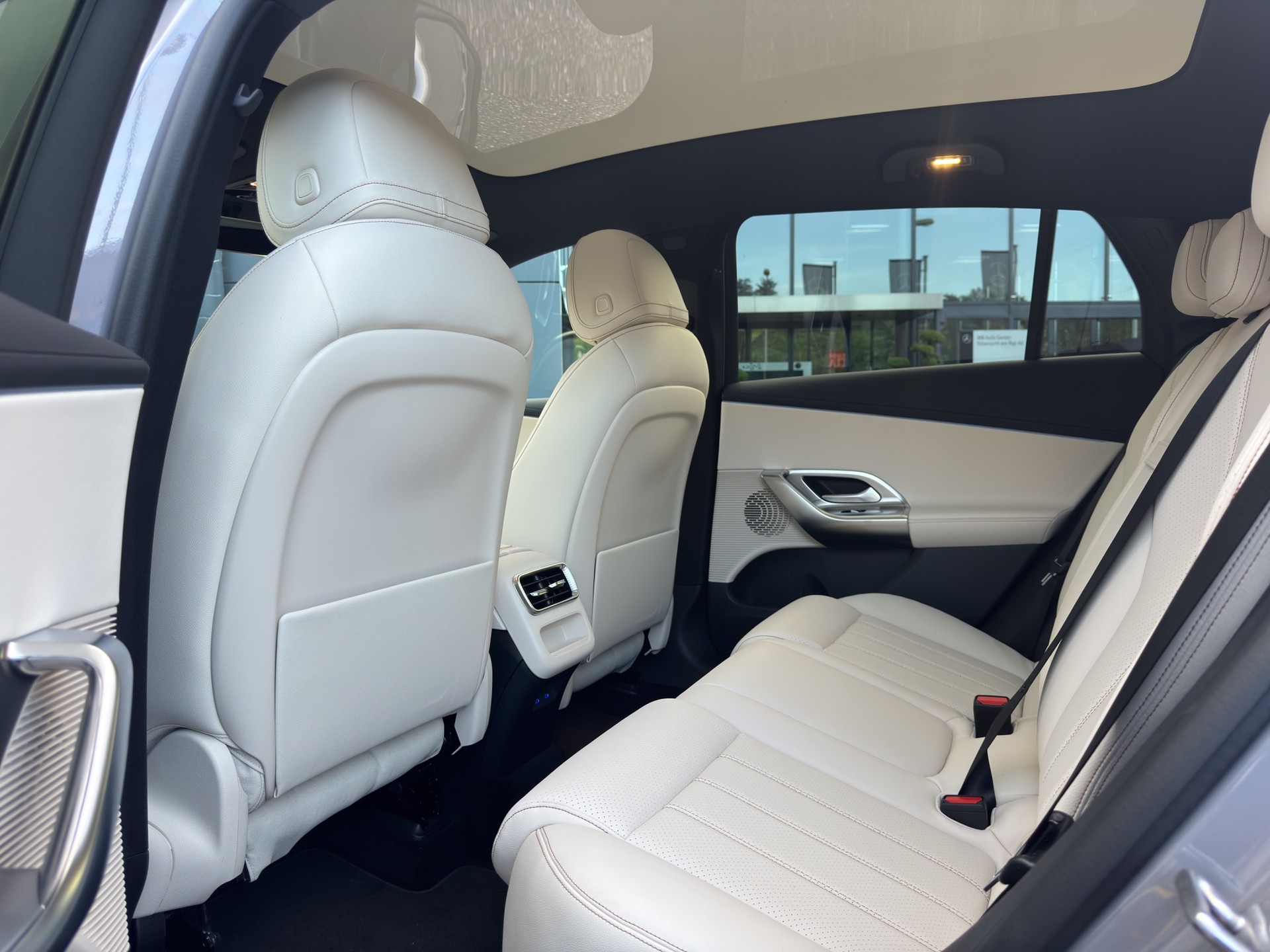 MERCEDES-BENZ GLC-Klasse X540 GLC 300 4matic-image-23