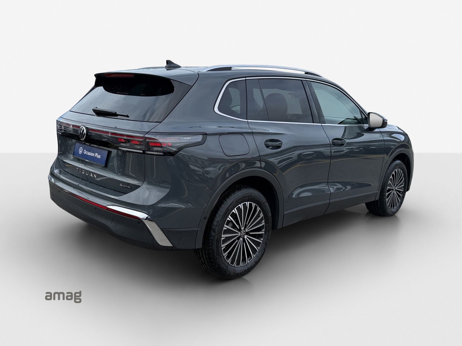 VW Tiguan 2.0 TSI DSG Elegance 4Motion-image-4