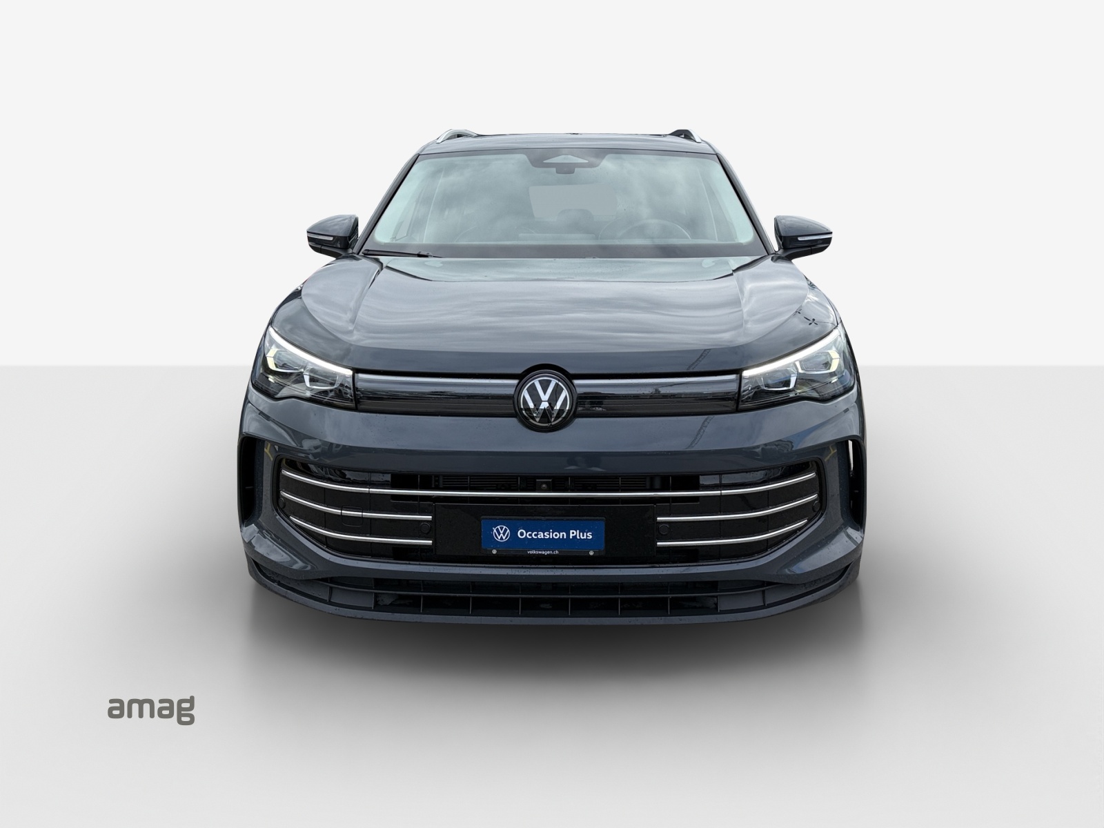 VW Tiguan 2.0 TSI DSG Elegance 4Motion-image-6