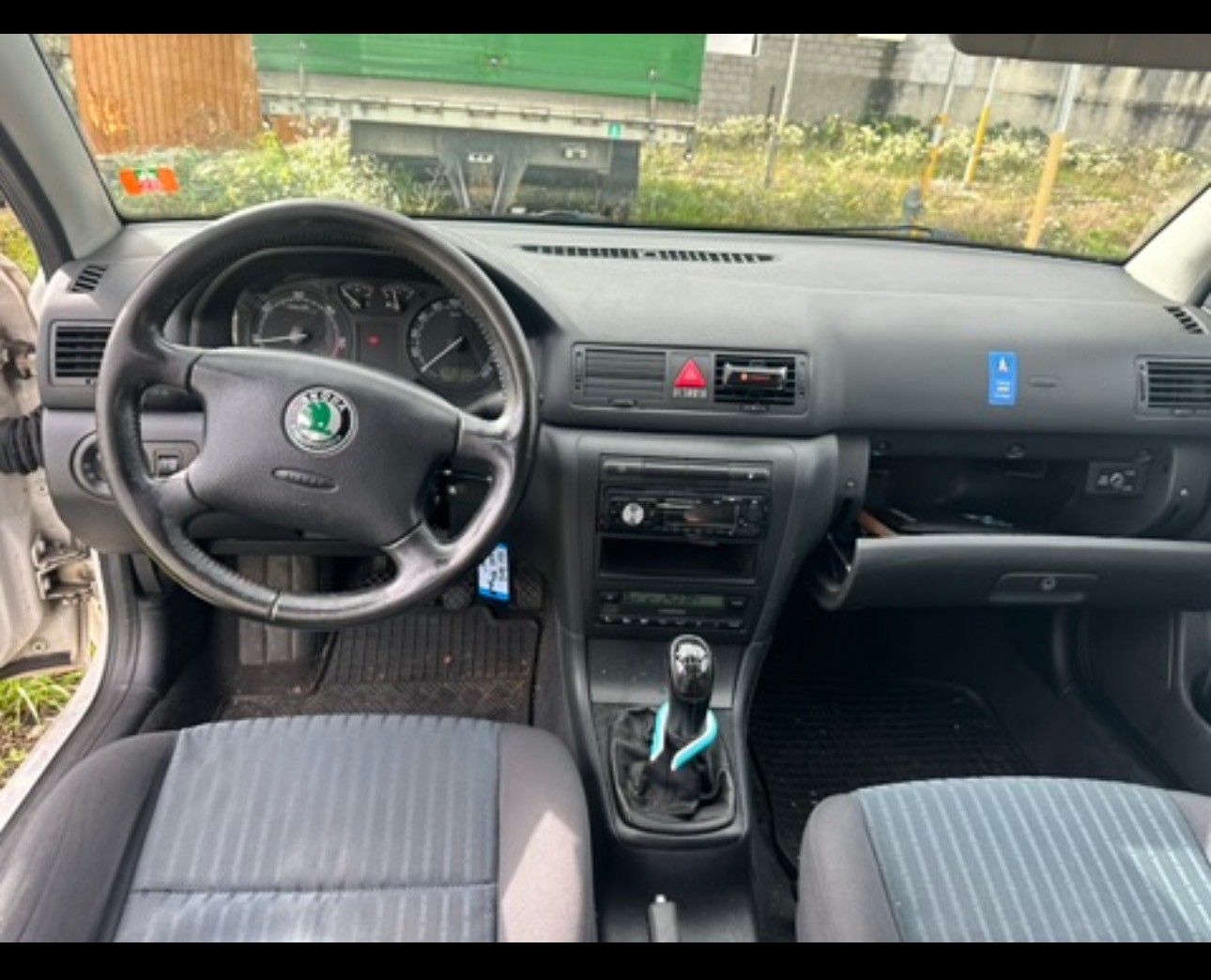SKODA Octavia 1.9 TDI Tour-image-10
