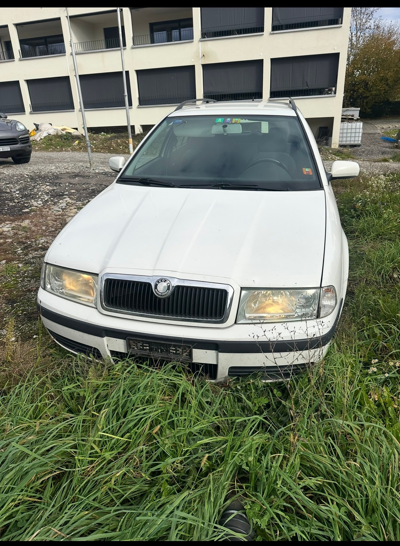 SKODA Octavia 1.9 TDI Tour-image-1