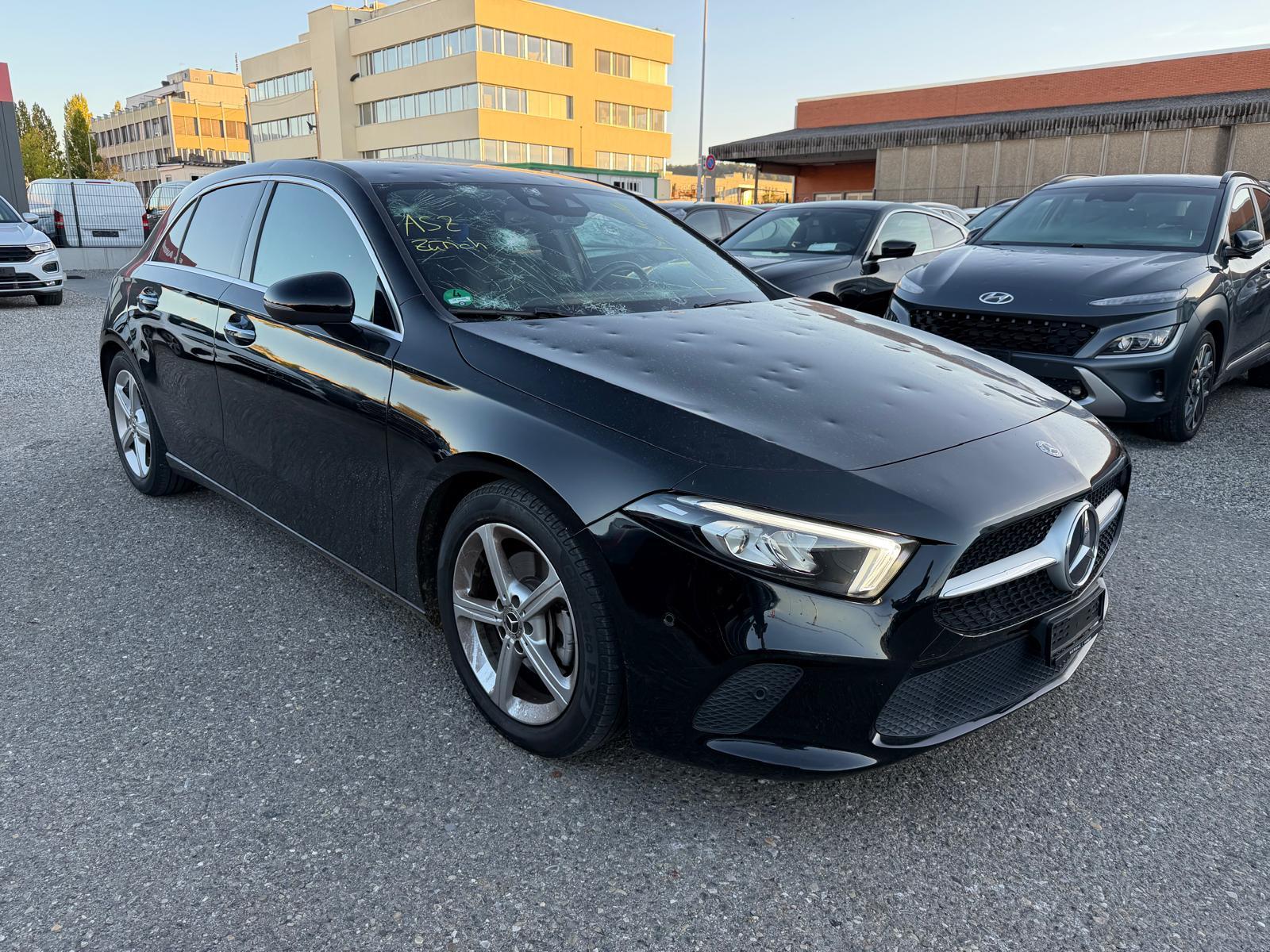 MERCEDES-BENZ A-Klasse W177 A 200 Progressive-image-3