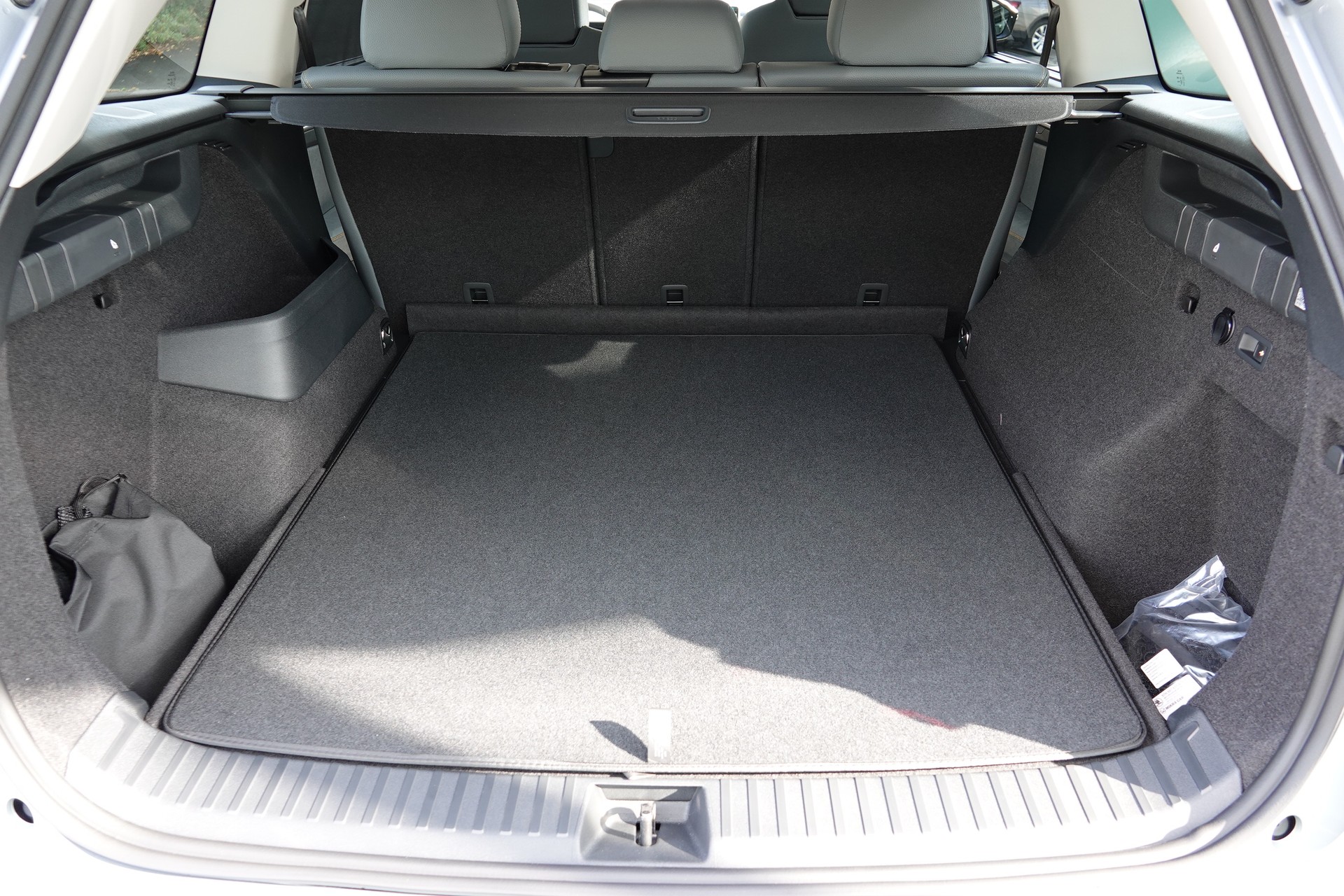 SKODA Kodiaq 2.0 TSI Dynamic-image-18