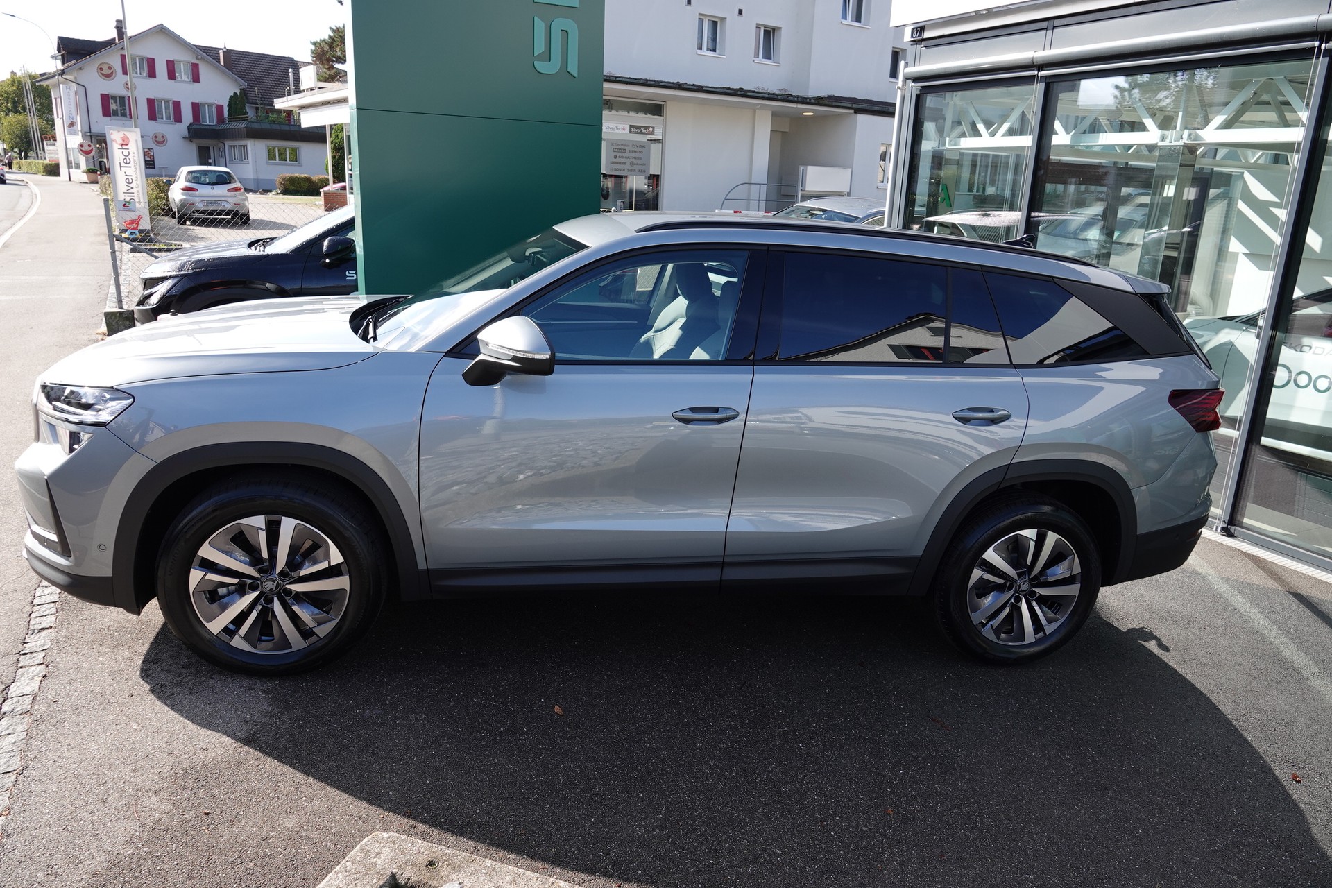 SKODA Kodiaq 2.0 TSI Dynamic-image-4