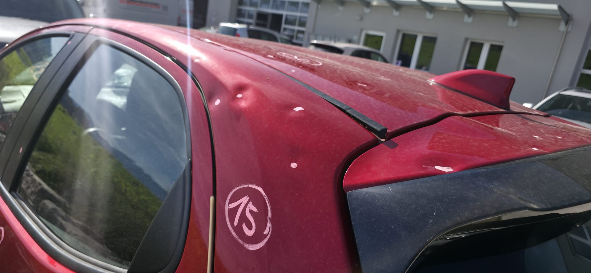 TOYOTA Yaris 1.5 Trend e-CVT-image-5