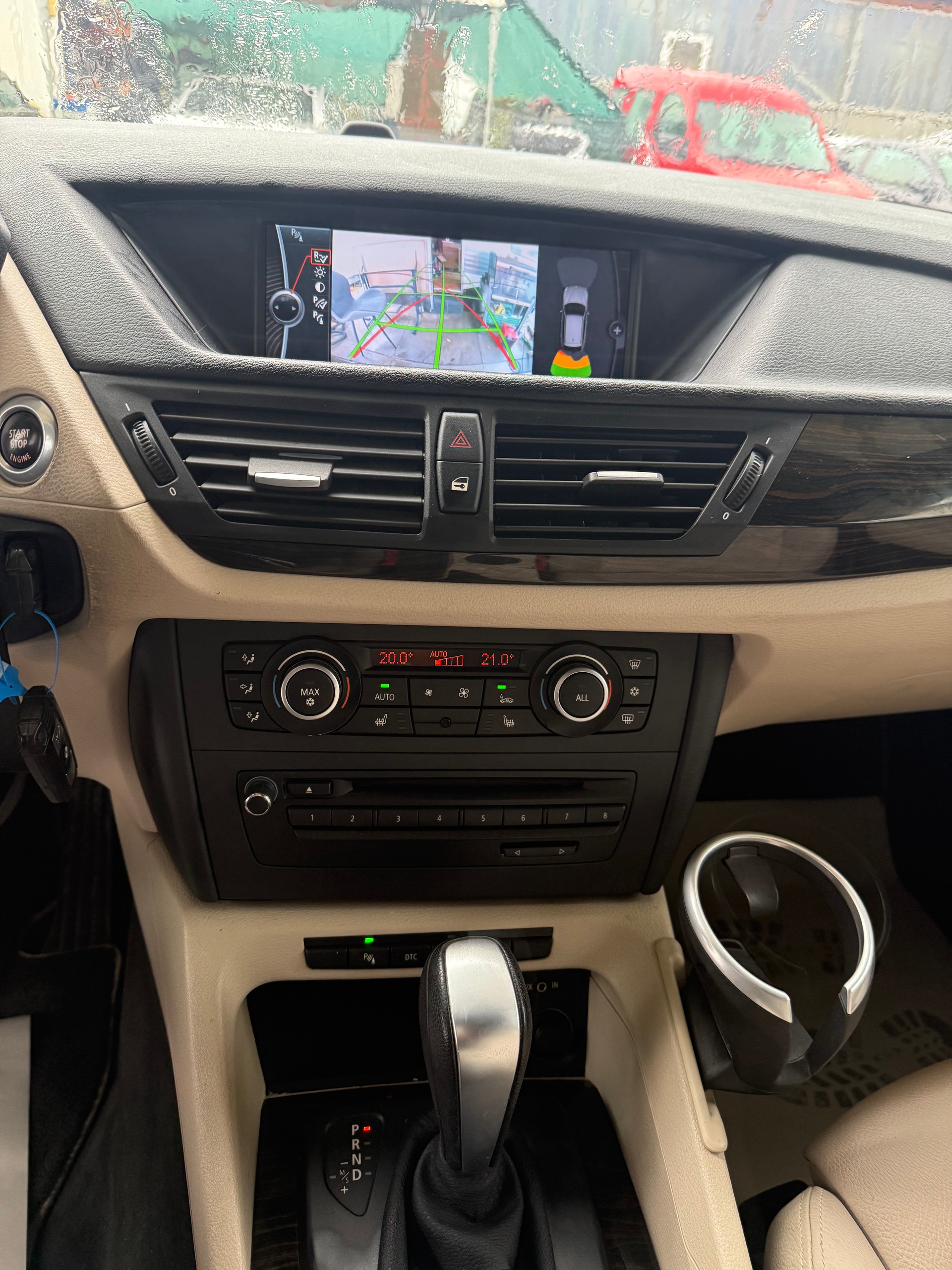 BMW X1 xDrive 28i Steptronic-image-10