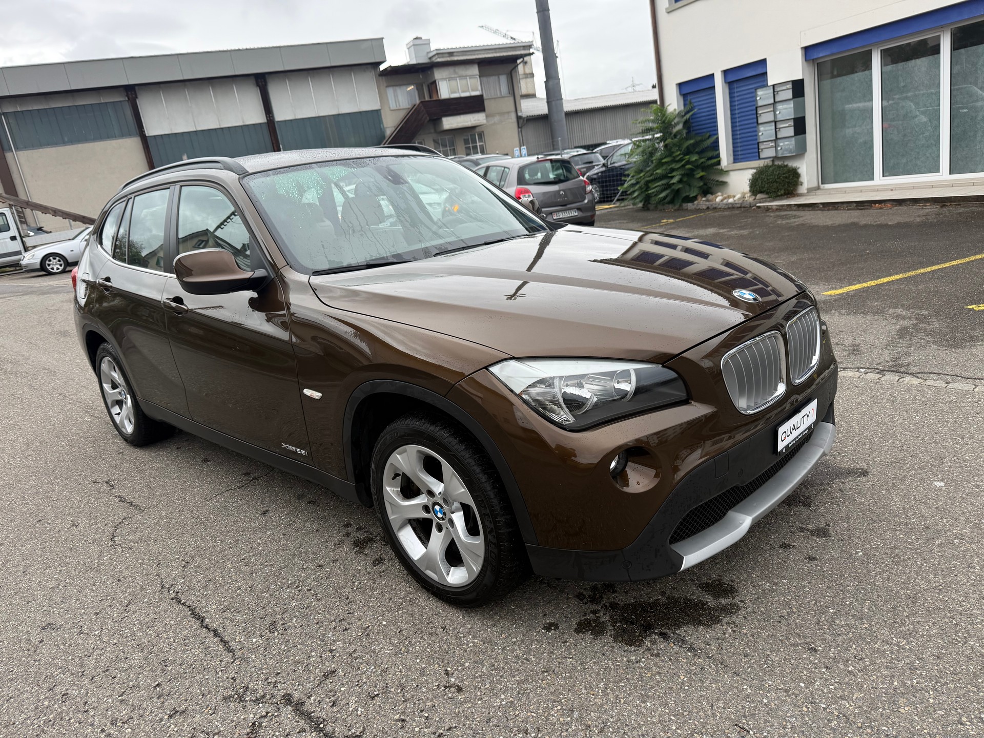 BMW X1 xDrive 28i Steptronic-image-1