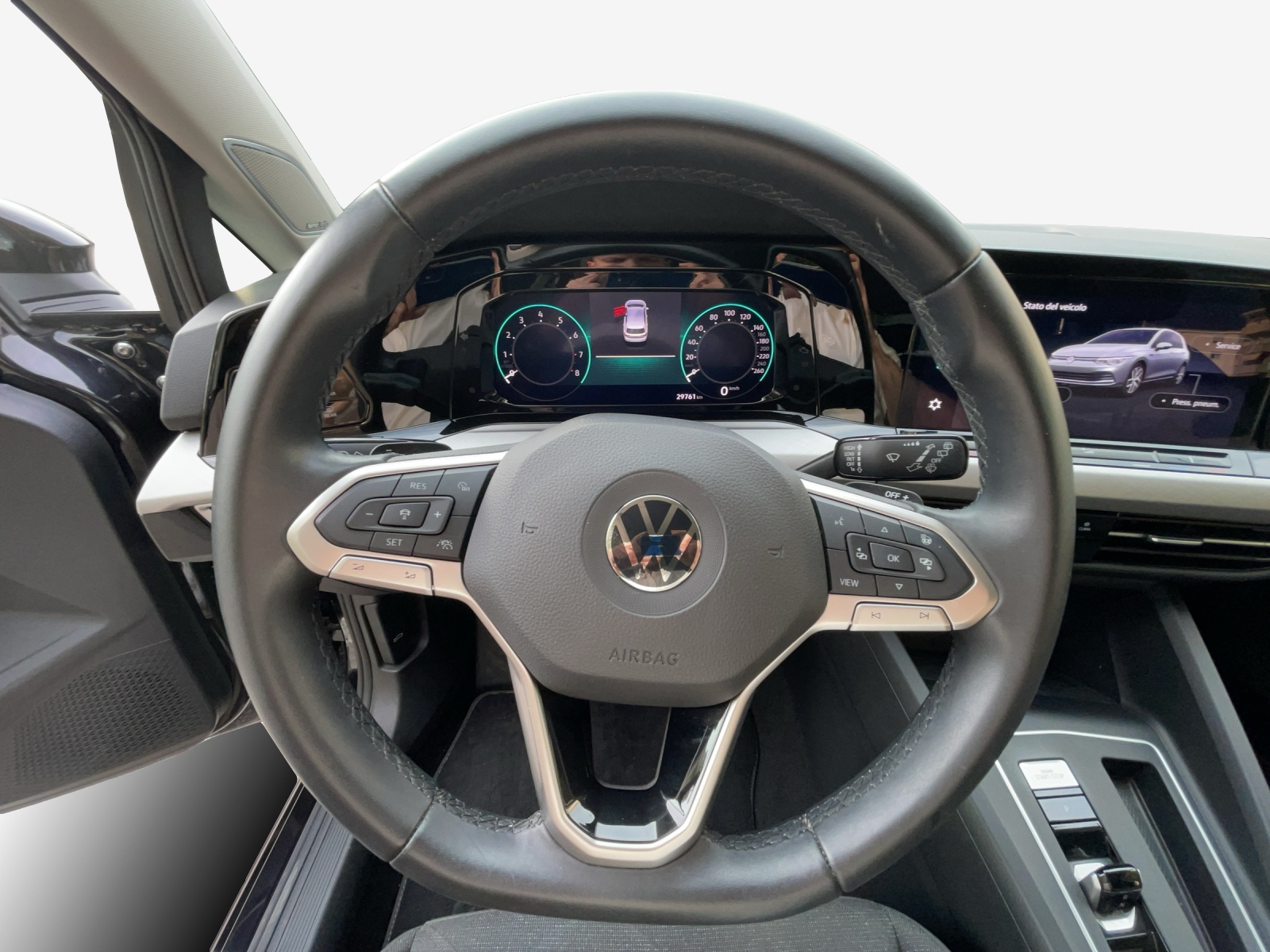 VW Golf 1.5 e TSI ACT Life DSG-image-9