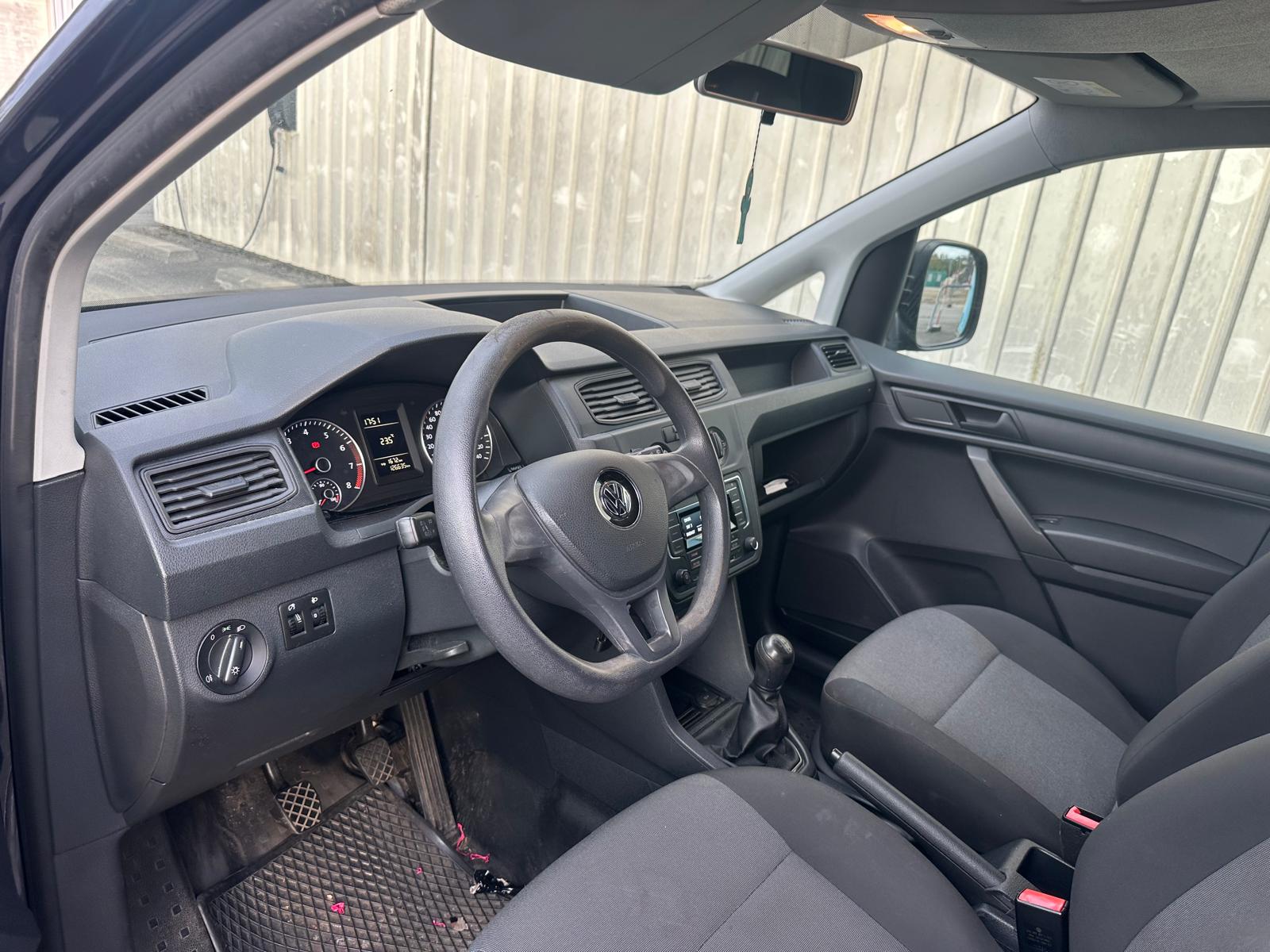 VW Caddy 1.2 TSI BlueMotion Technology-image-6