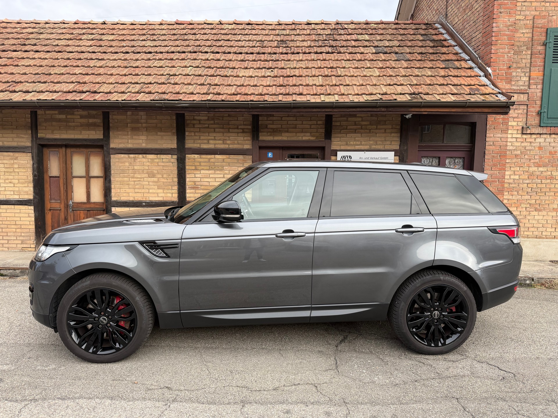 LAND ROVER Range Rover Sport 3.0 V6 SC HSE Dynamic Automatic-image-3