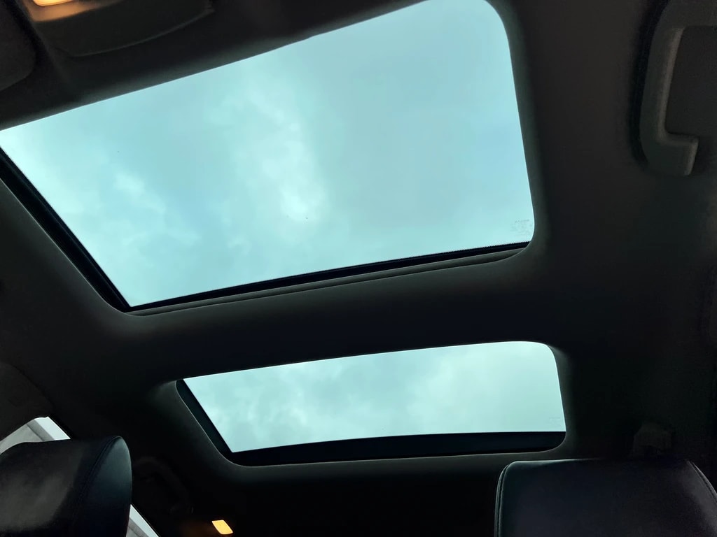 NISSAN Murano 2.5 dCi Executive Swiss Edition Automatic-image-12