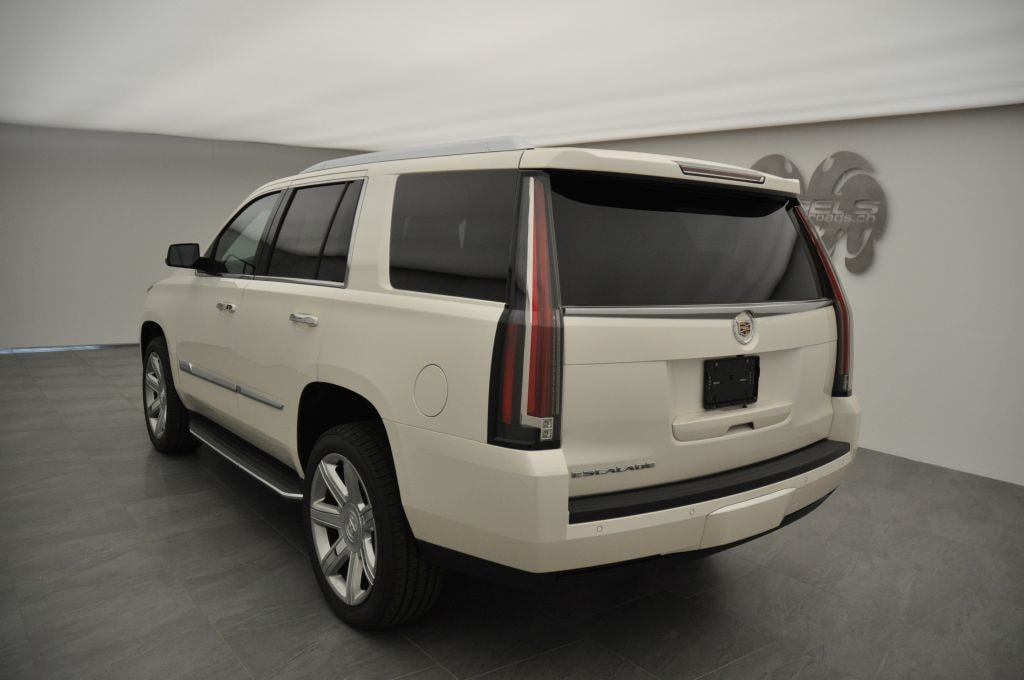 CADILLAC Escalade 6.2 Premium-image-5