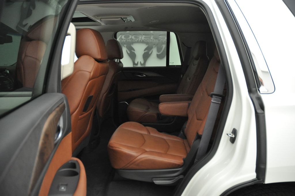 CADILLAC Escalade 6.2 Premium-image-12
