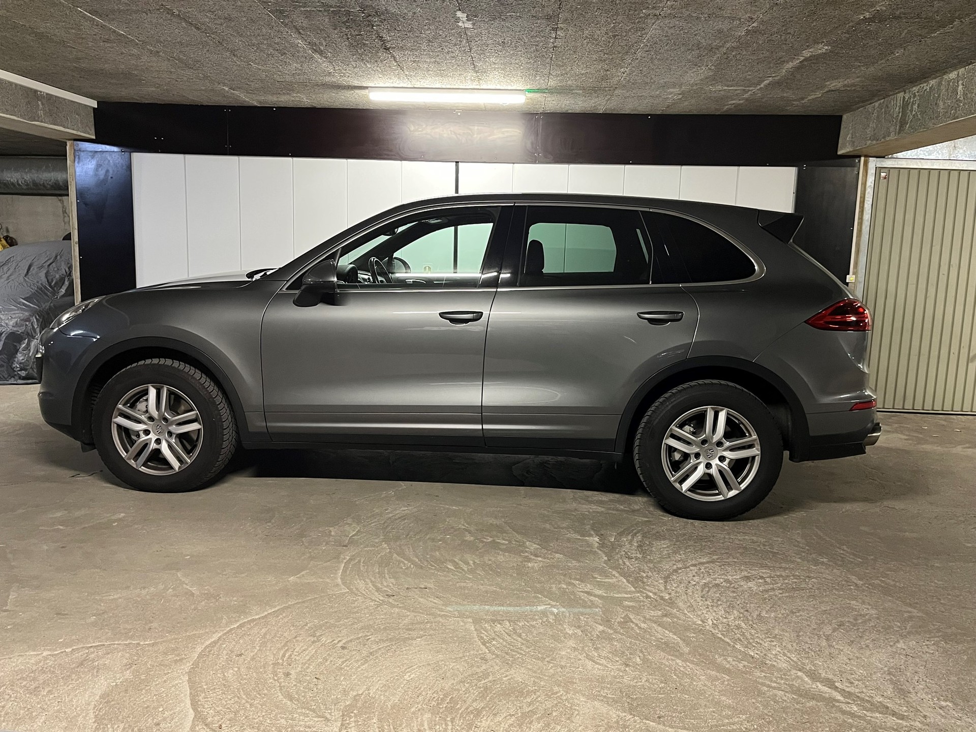 PORSCHE Cayenne S Diesel-image-5