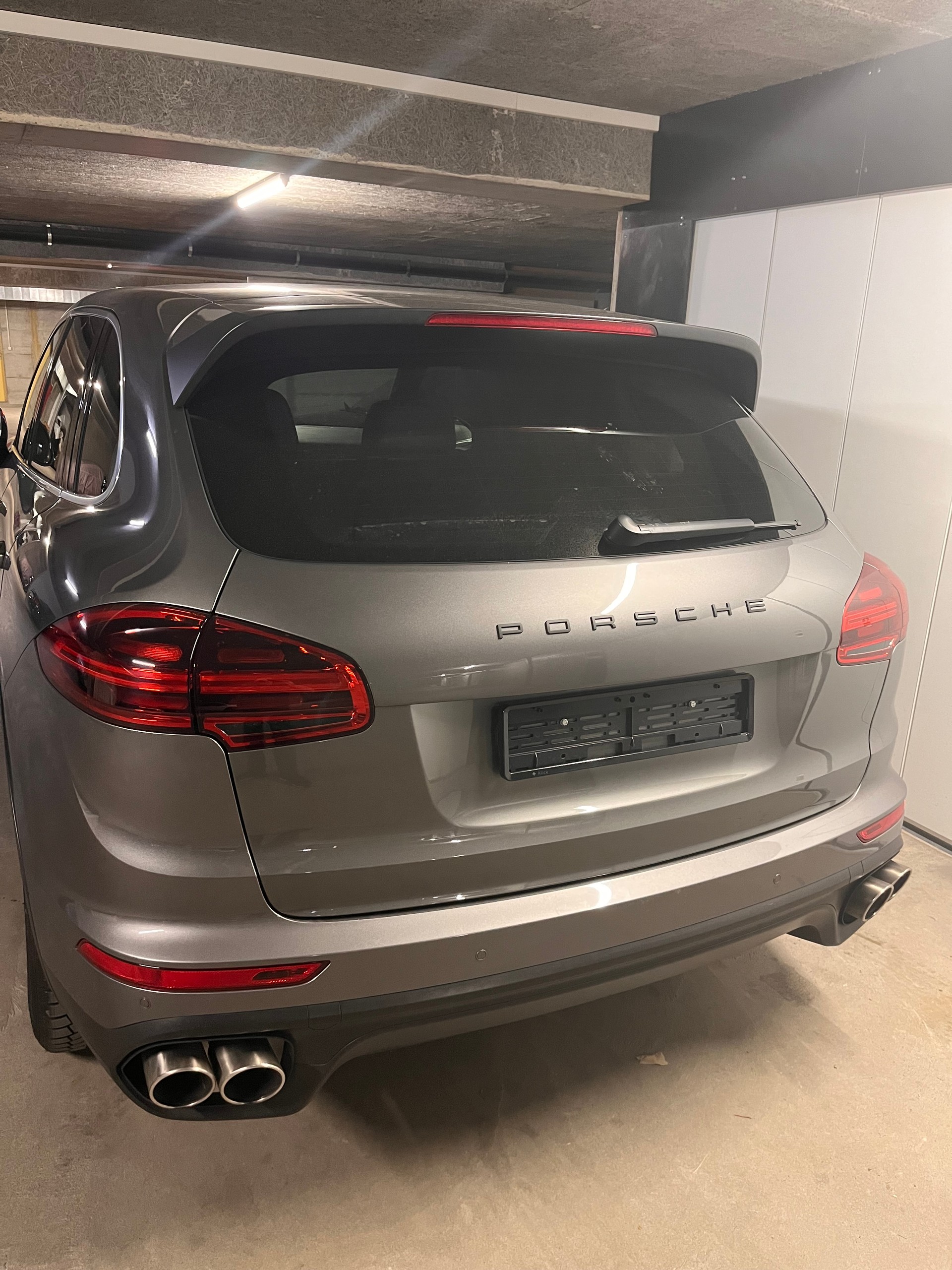 PORSCHE Cayenne S Diesel-image-6