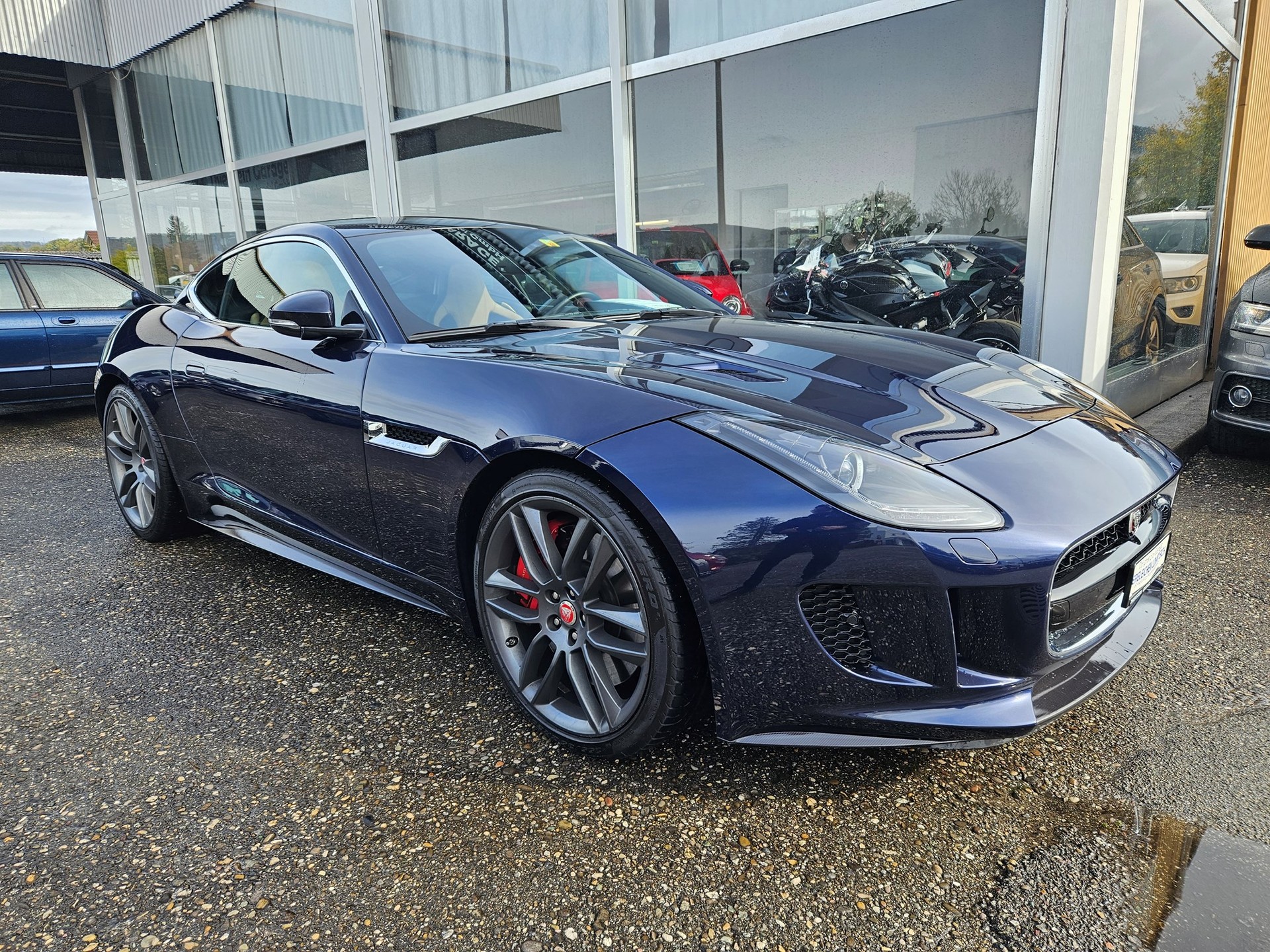 JAGUAR F-Type Coupé R 5.0 V8 S/C AWD-image-0