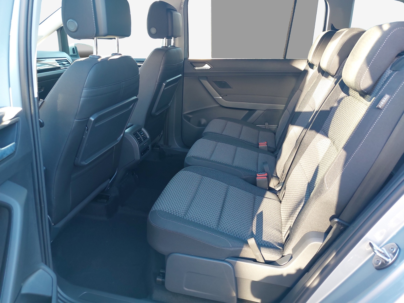 VW Touran 1.5 TSI EVO Comfortline DSG-image-11
