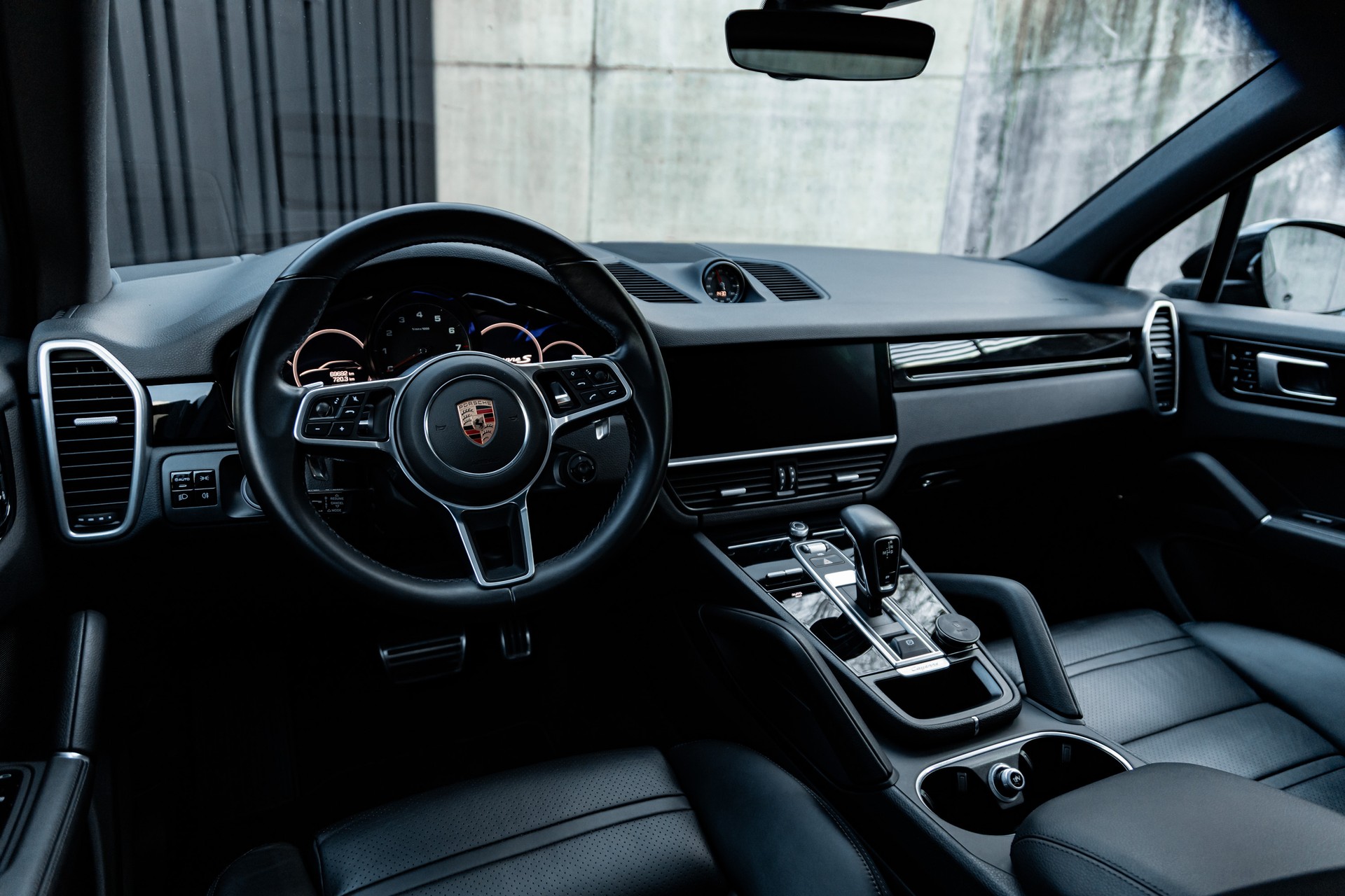 PORSCHE Cayenne S-image-23