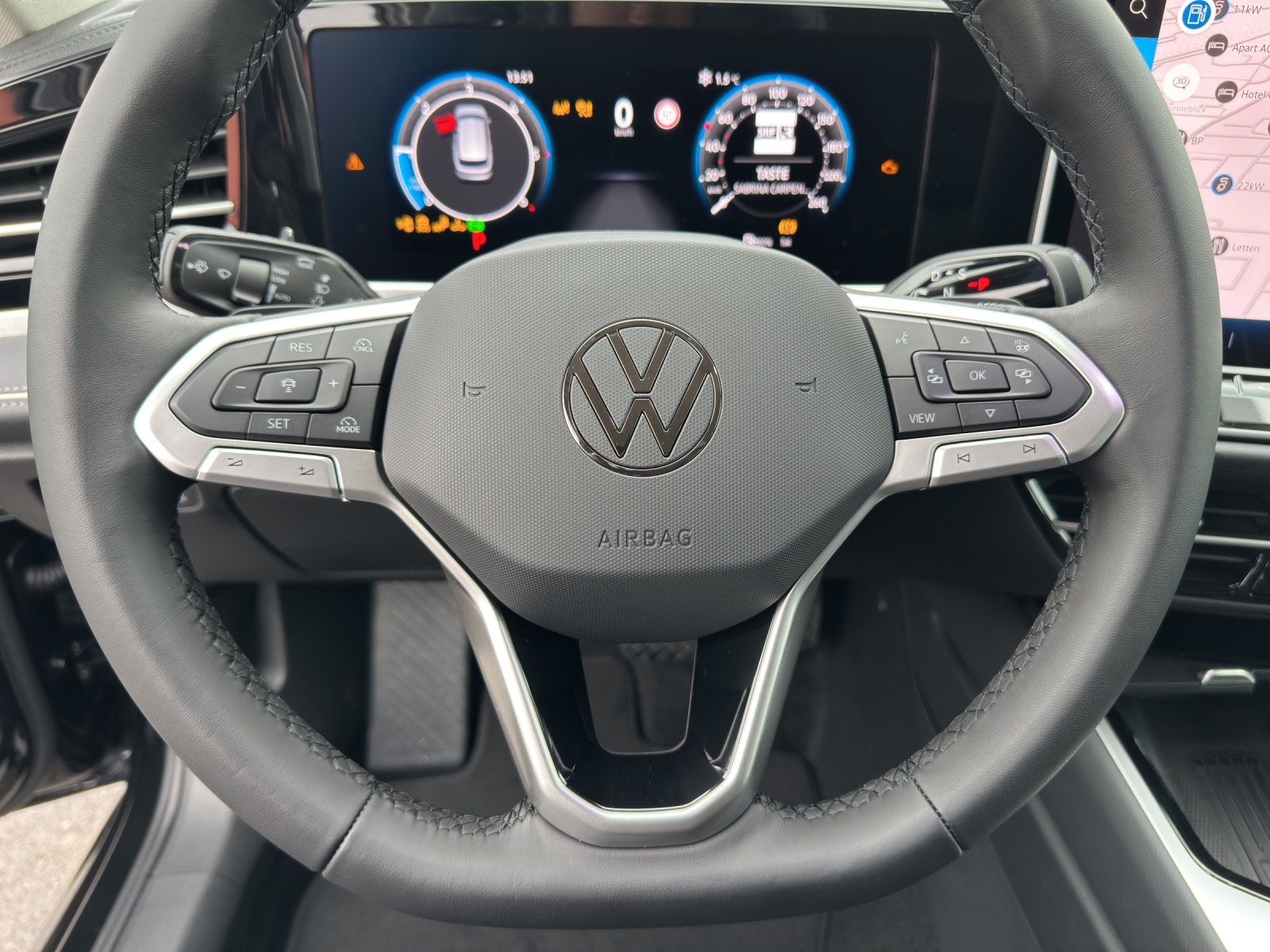 VW Passat Variant 2.0 TDI evo Elegance DSG-image-14