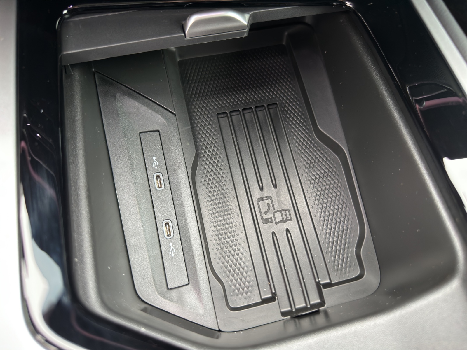 VW Passat Variant 2.0 TDI evo Elegance DSG-image-15