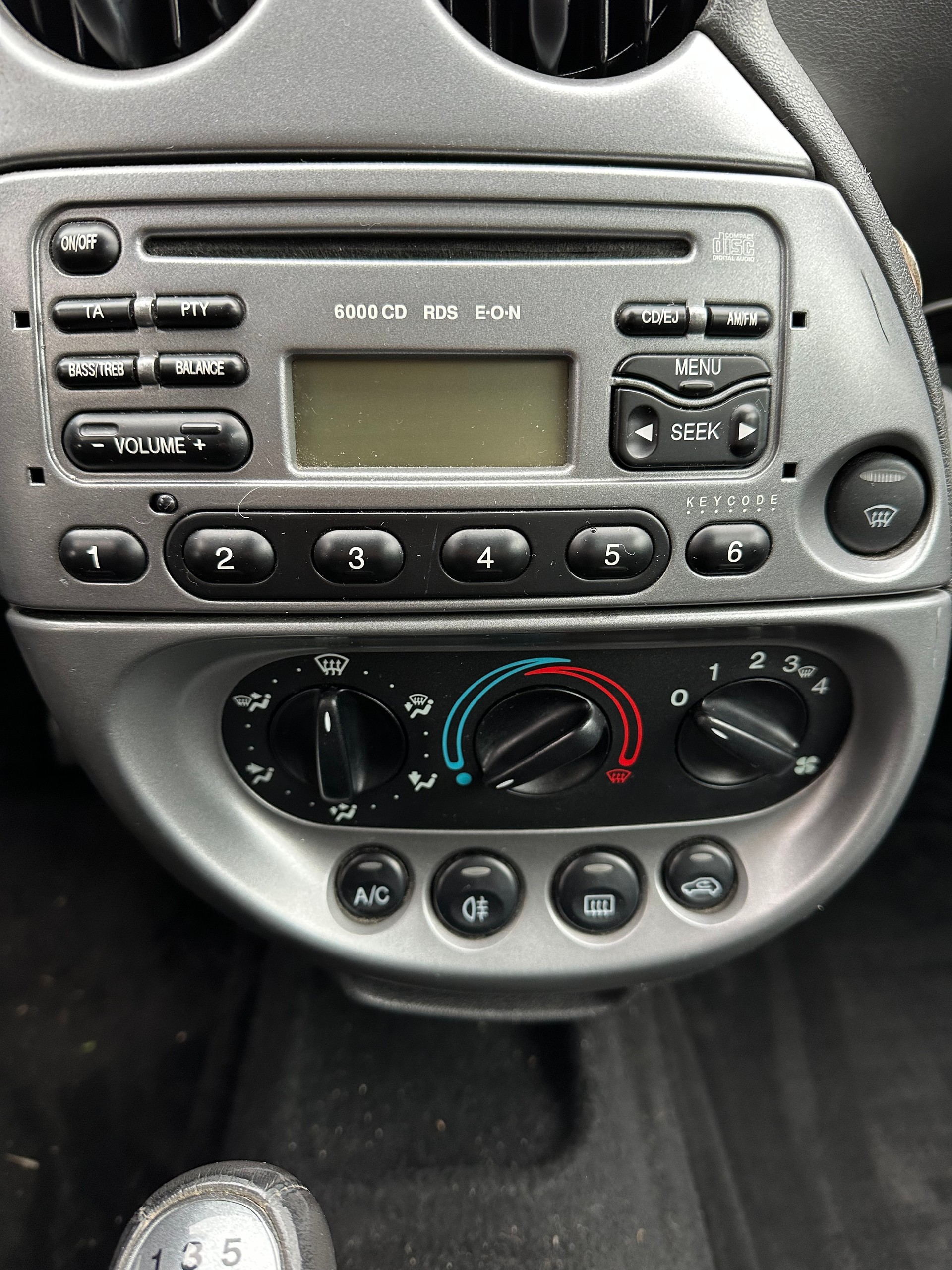 FORD KA 1.3 Pearl FIXPREIS-image-10