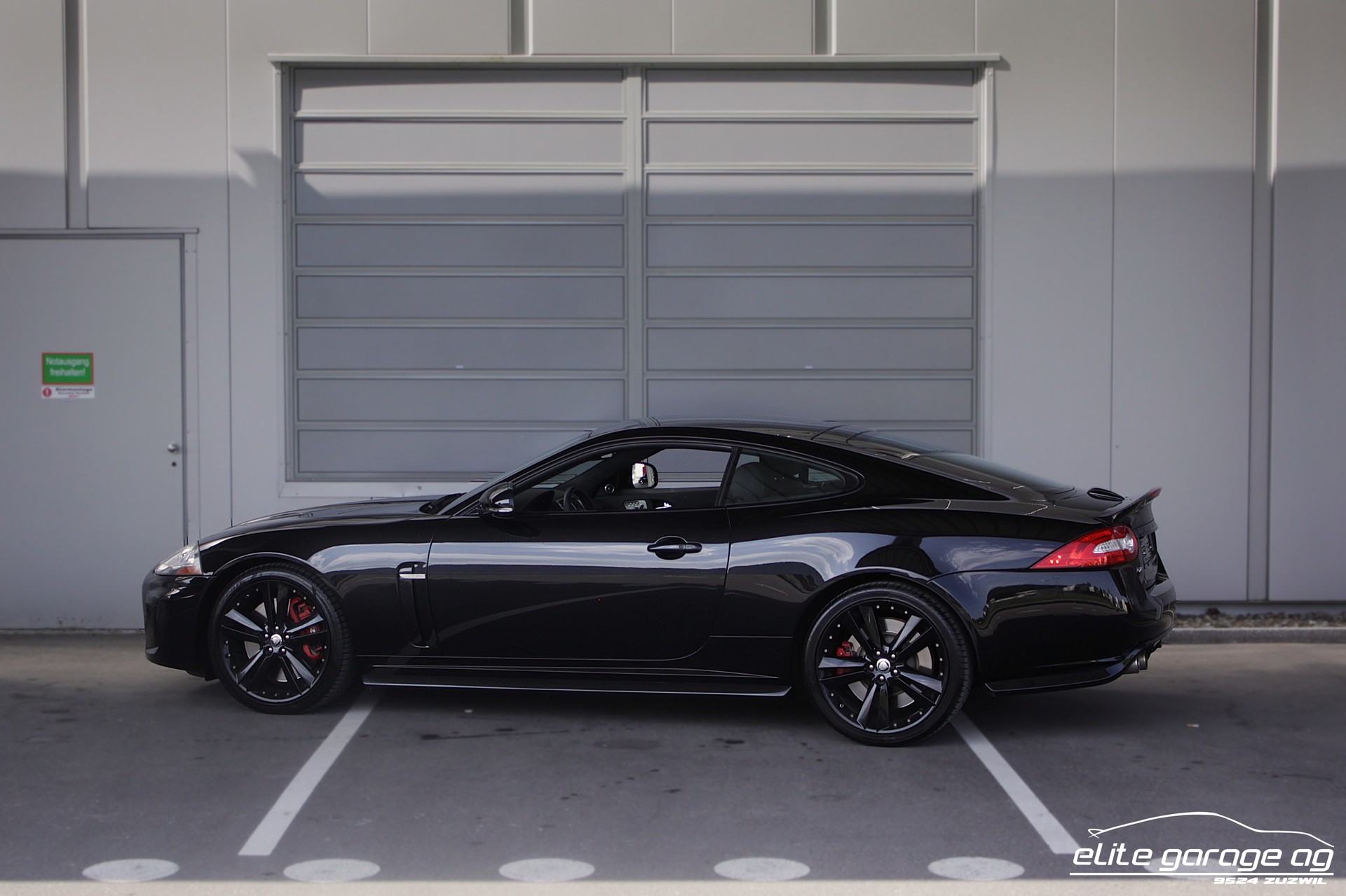 JAGUAR XKR 5.0 V8 SC Automatic-image-2