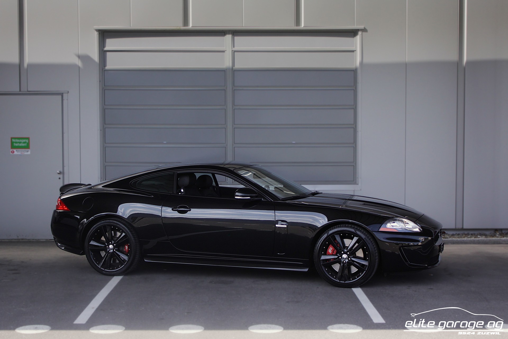 JAGUAR XKR 5.0 V8 SC Automatic-image-6