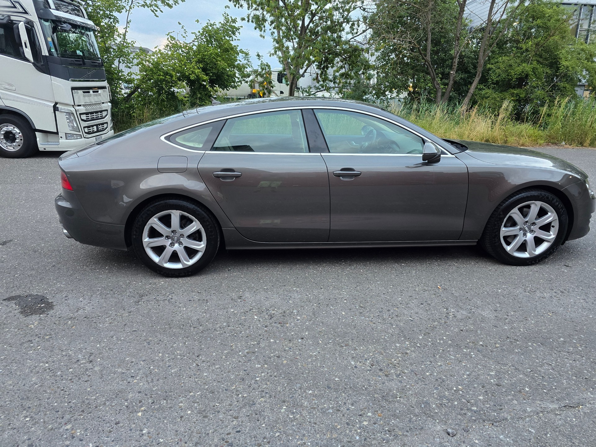 AUDI A7 Sportback 2.8 FSI quattro S-tronic-image-9