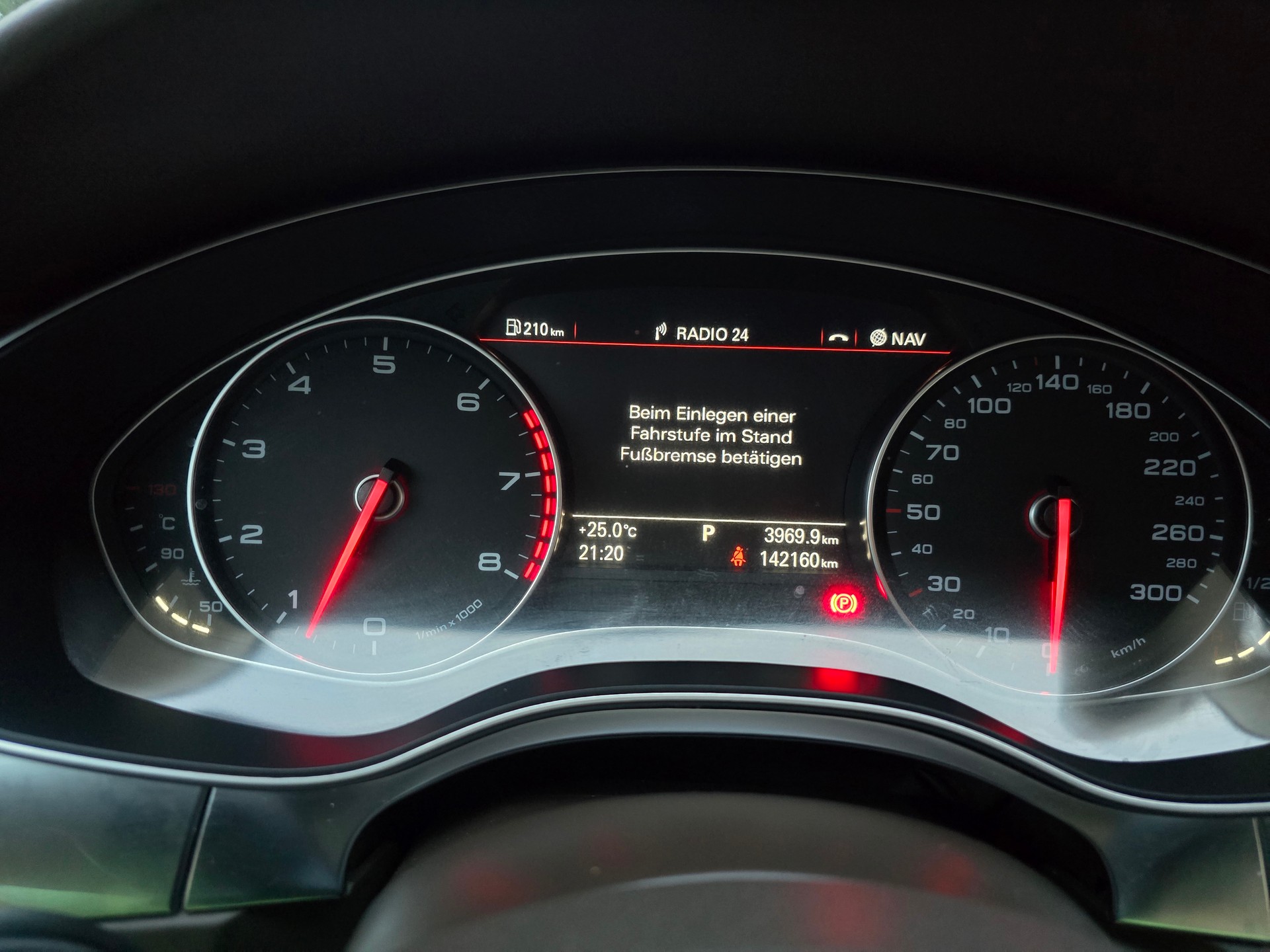 AUDI A7 Sportback 2.8 FSI quattro S-tronic-image-22