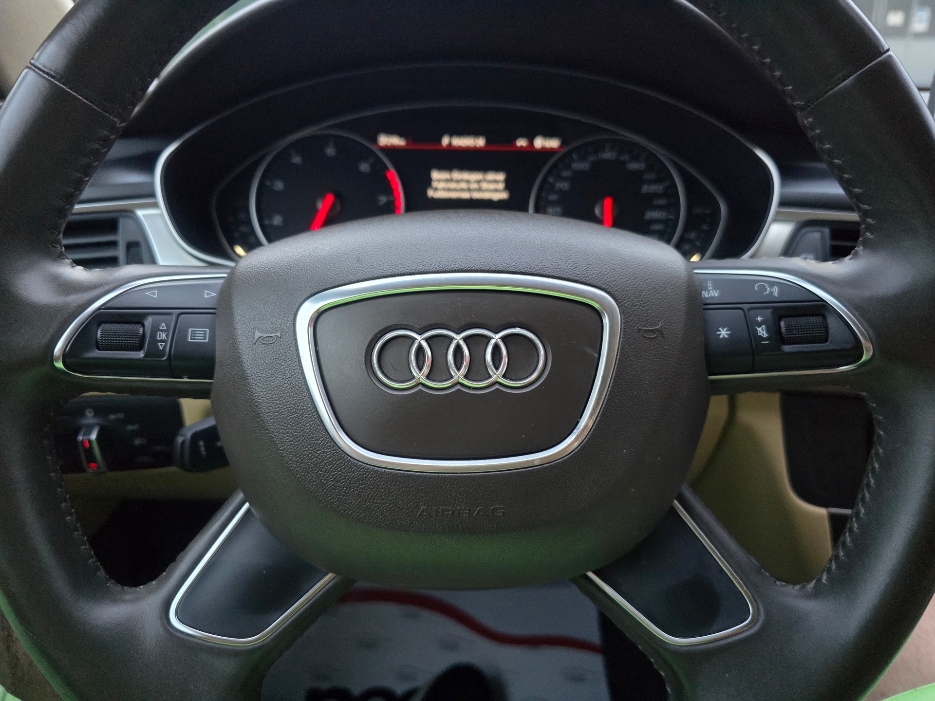AUDI A7 Sportback 2.8 FSI quattro S-tronic-image-21
