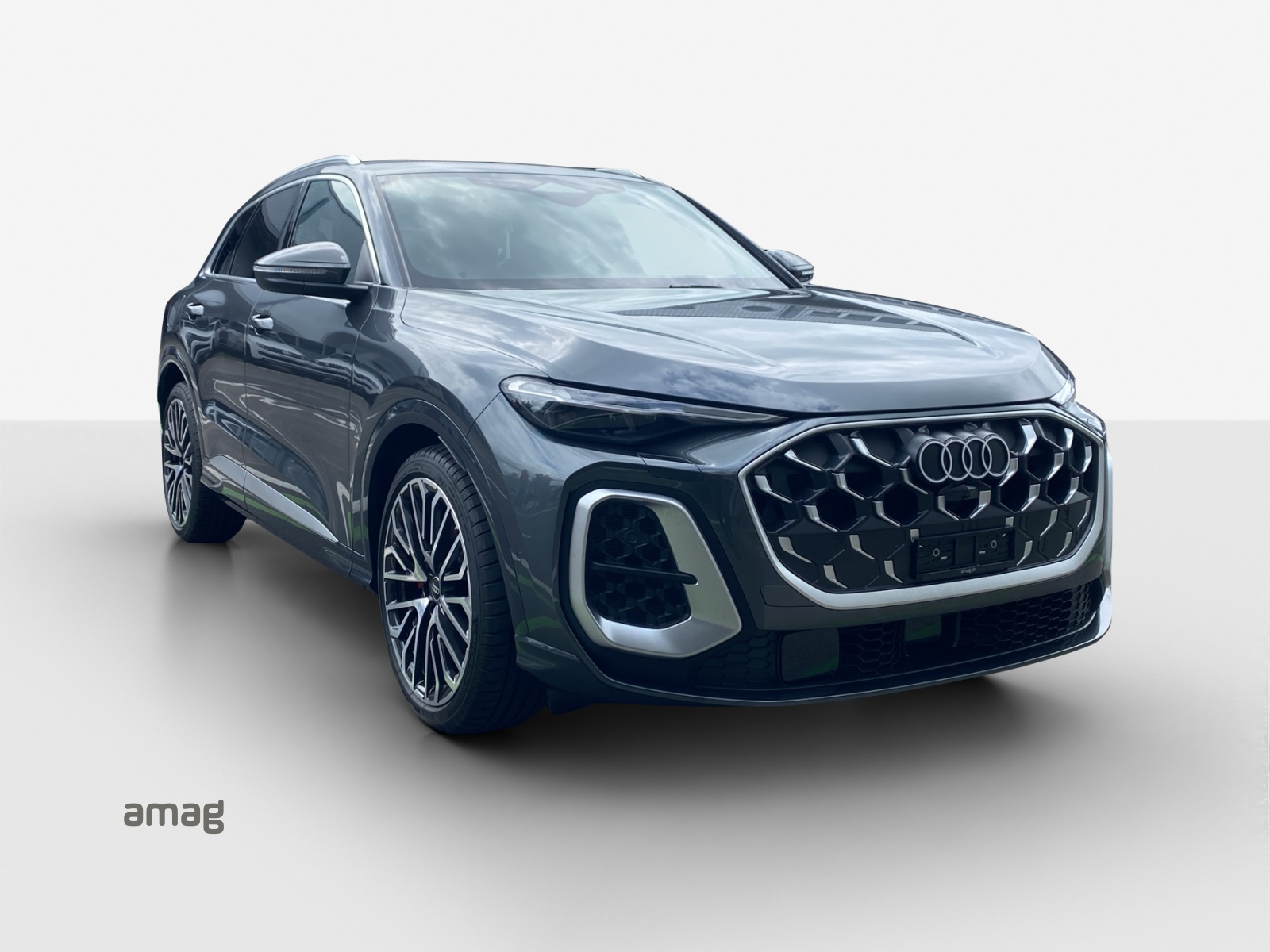 AUDI SQ5 TFSI quattro S-tronic-image-6