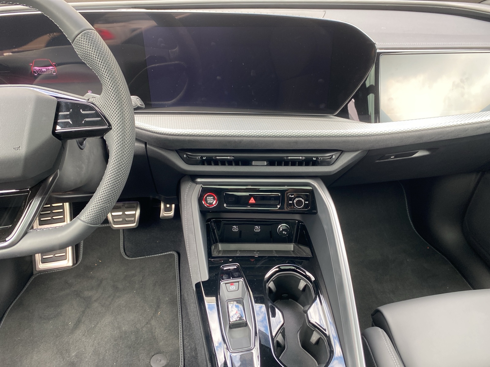 AUDI SQ5 TFSI quattro S-tronic-image-9
