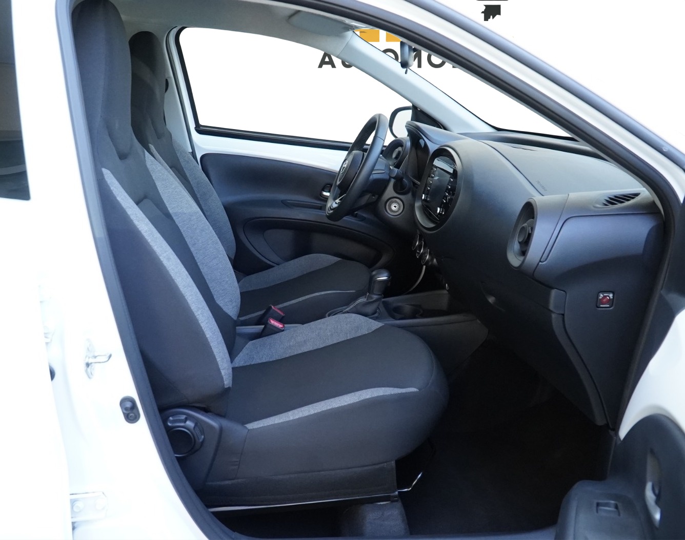 TOYOTA Aygo X 1.0 VVT-i Comfort CVT *CH Fahrzeug*-image-9