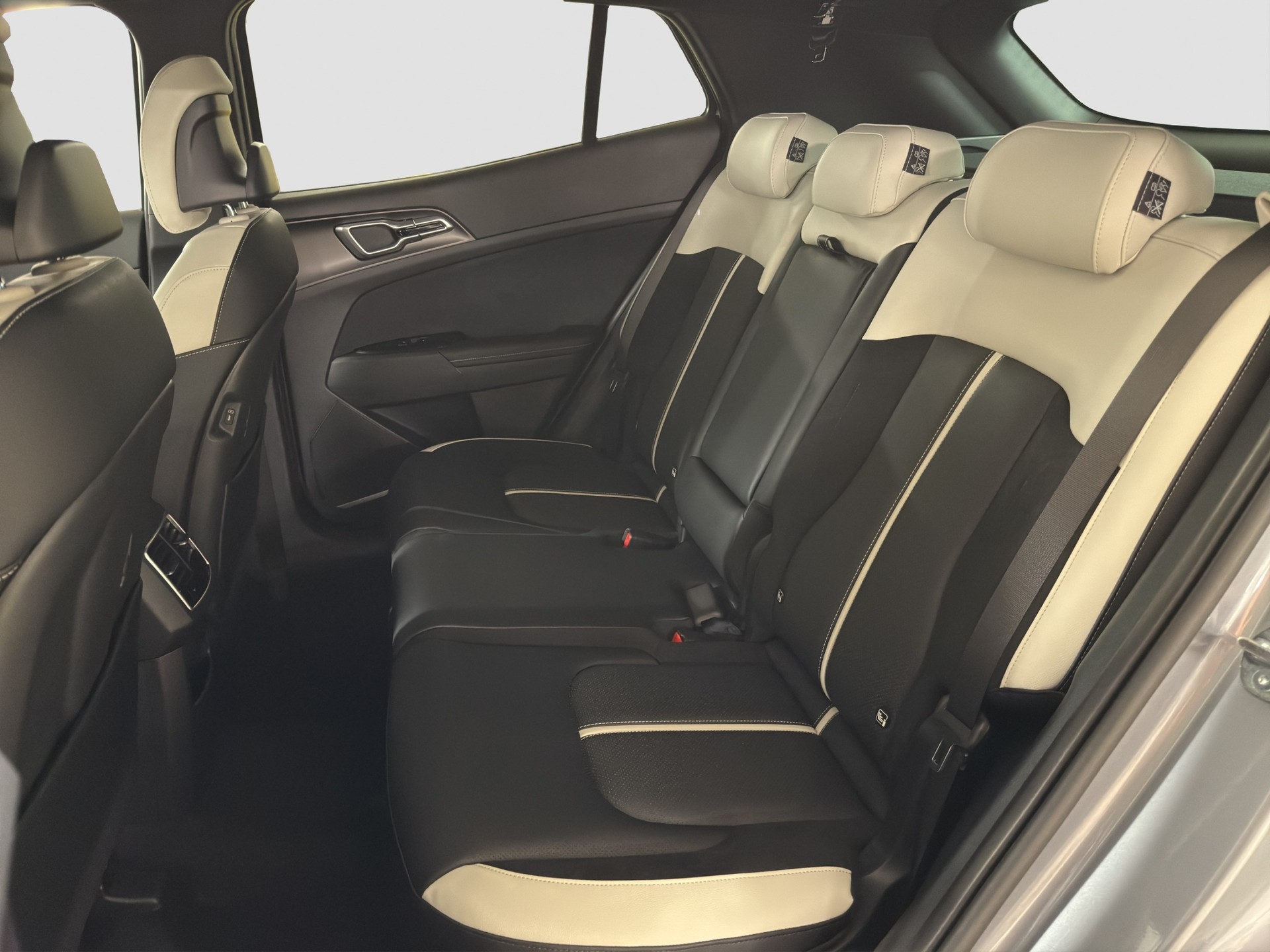 KIA Sportage 1.6 T-GDi GT-Line-image-10